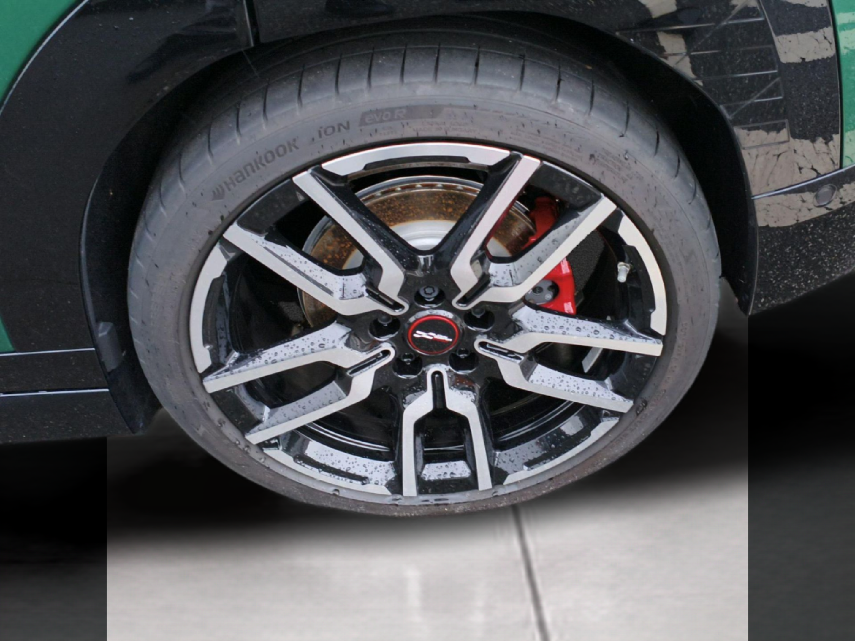 fotoG 14 del MINI MINI Aceman John Cooper Works E 190 kW (258 CV) 258cv Elétrico de 2025 em Oeiras