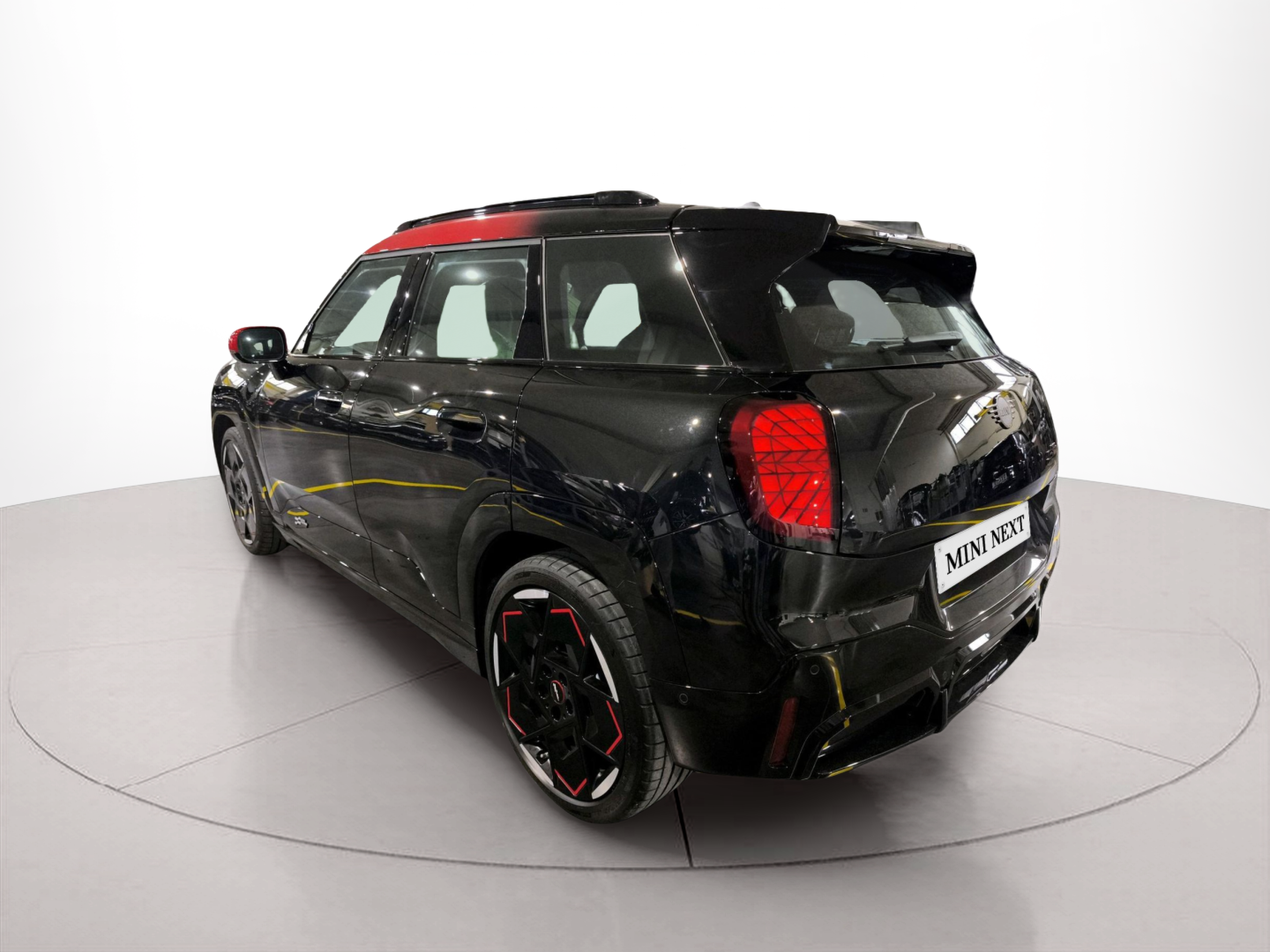 fotoG 4 del MINI MINI Aceman John Cooper Works E 190 kW (258 CV) 258cv Elétrico de 2025 em Oeiras