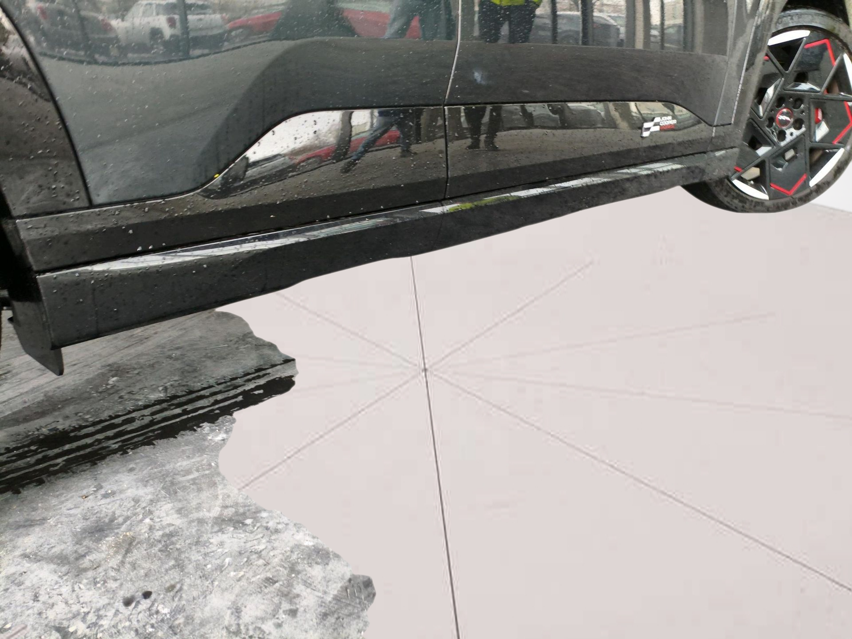 fotoG 17 del MINI MINI Aceman John Cooper Works E 190 kW (258 CV) 258cv Elétrico de 2025 em Oeiras