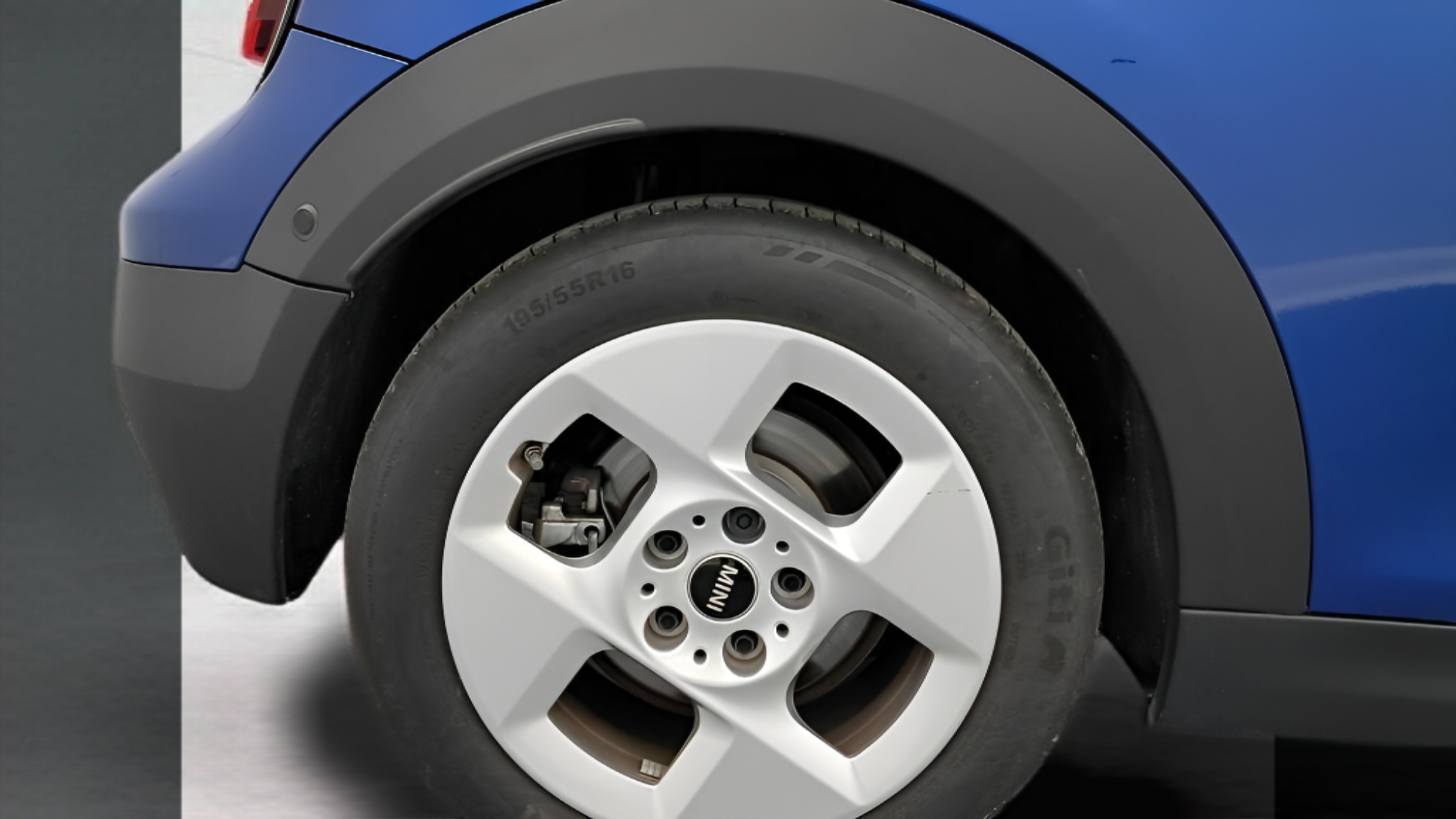 fotoG 14 del MINI MINI Cabrio Cooper 120 kW (163 CV) 163cv Gasolina de 2025 em Oeiras