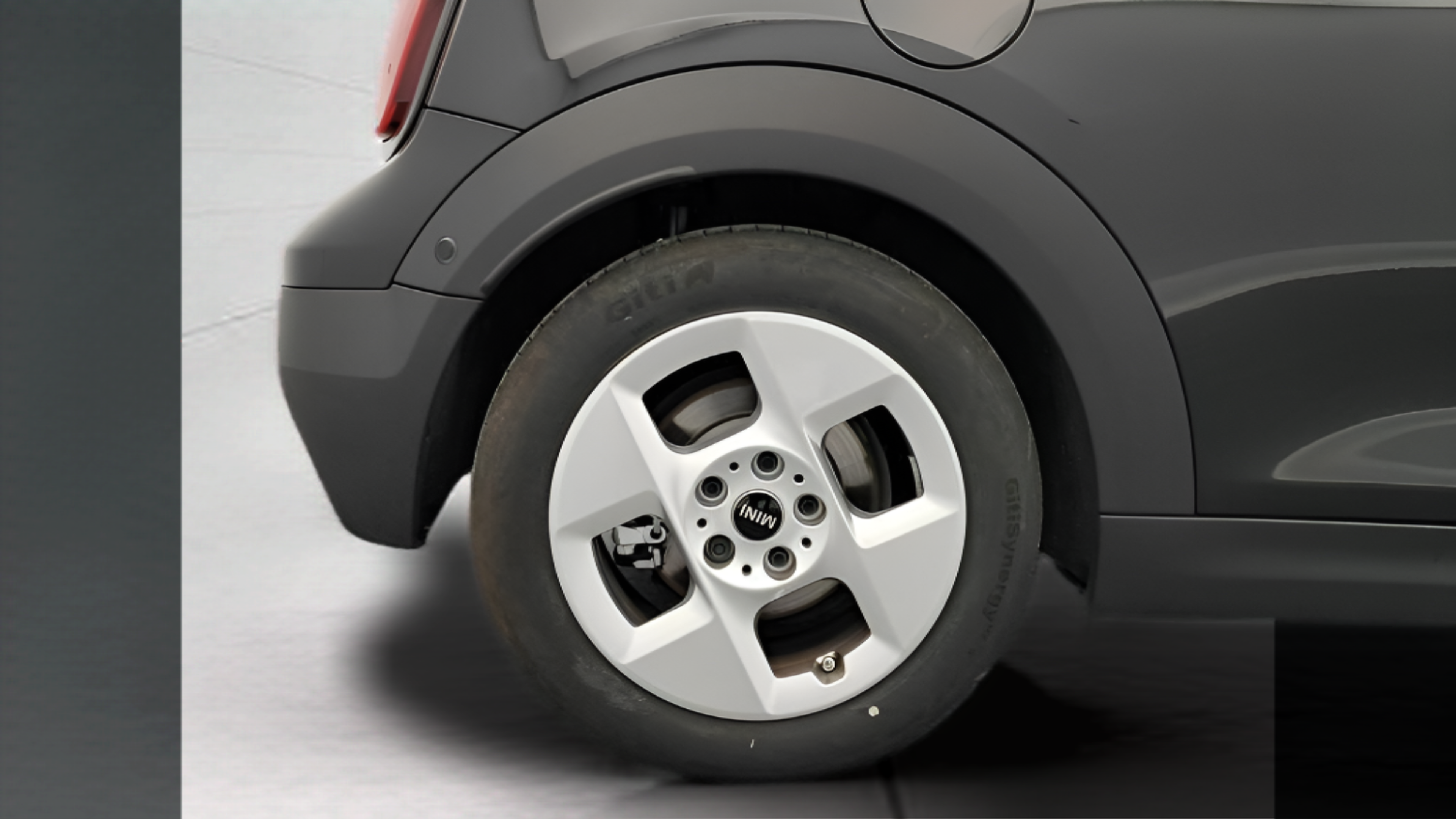 fotoG 15 del Mini MINI Cabrio MINI Cooper Cabrio C 163cv Gasolina de 2025 em Oeiras