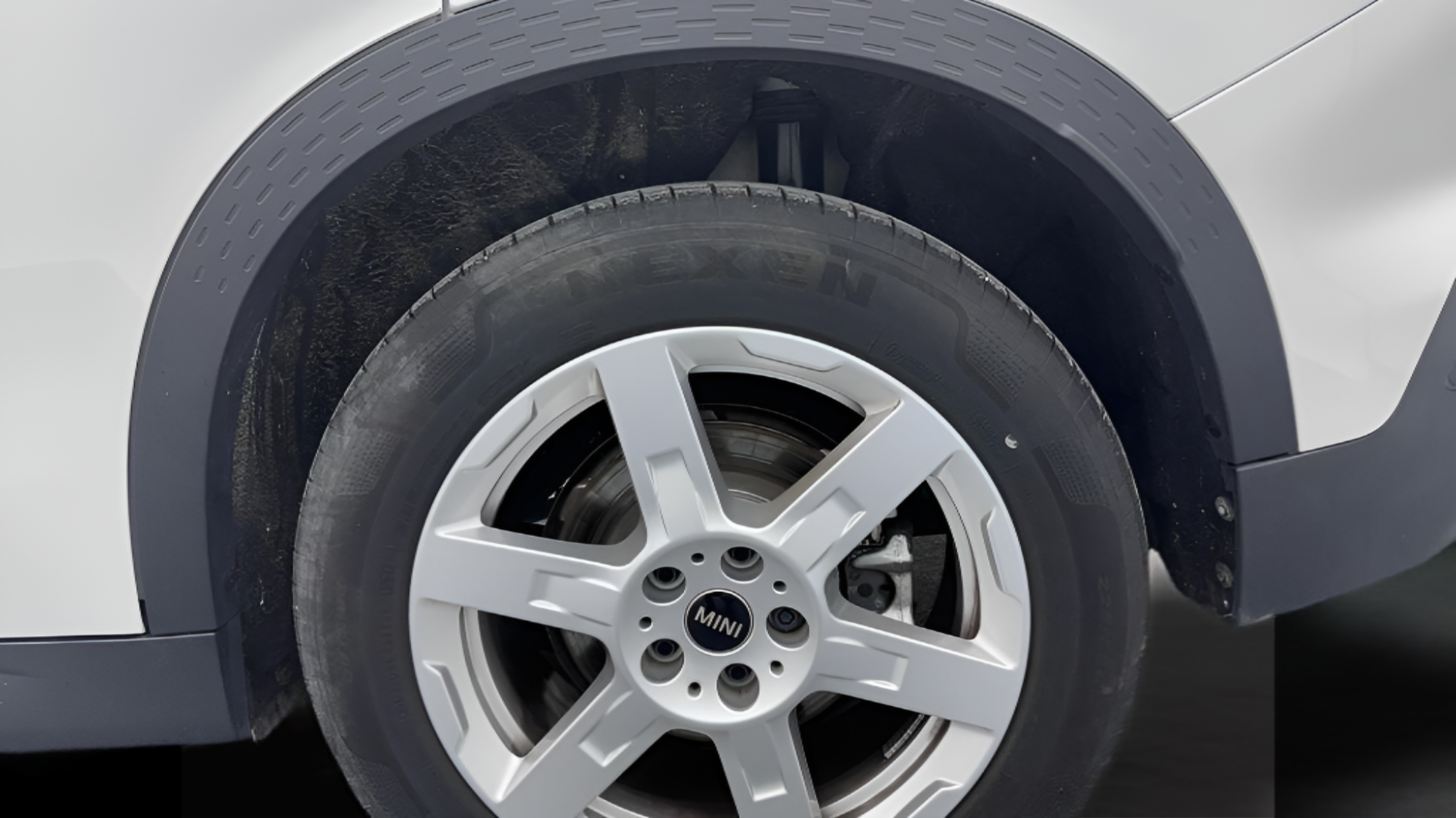 fotoG 13 del Mini MINI Countryman Countryman D 163cv Diesel de 2025 em Oeiras