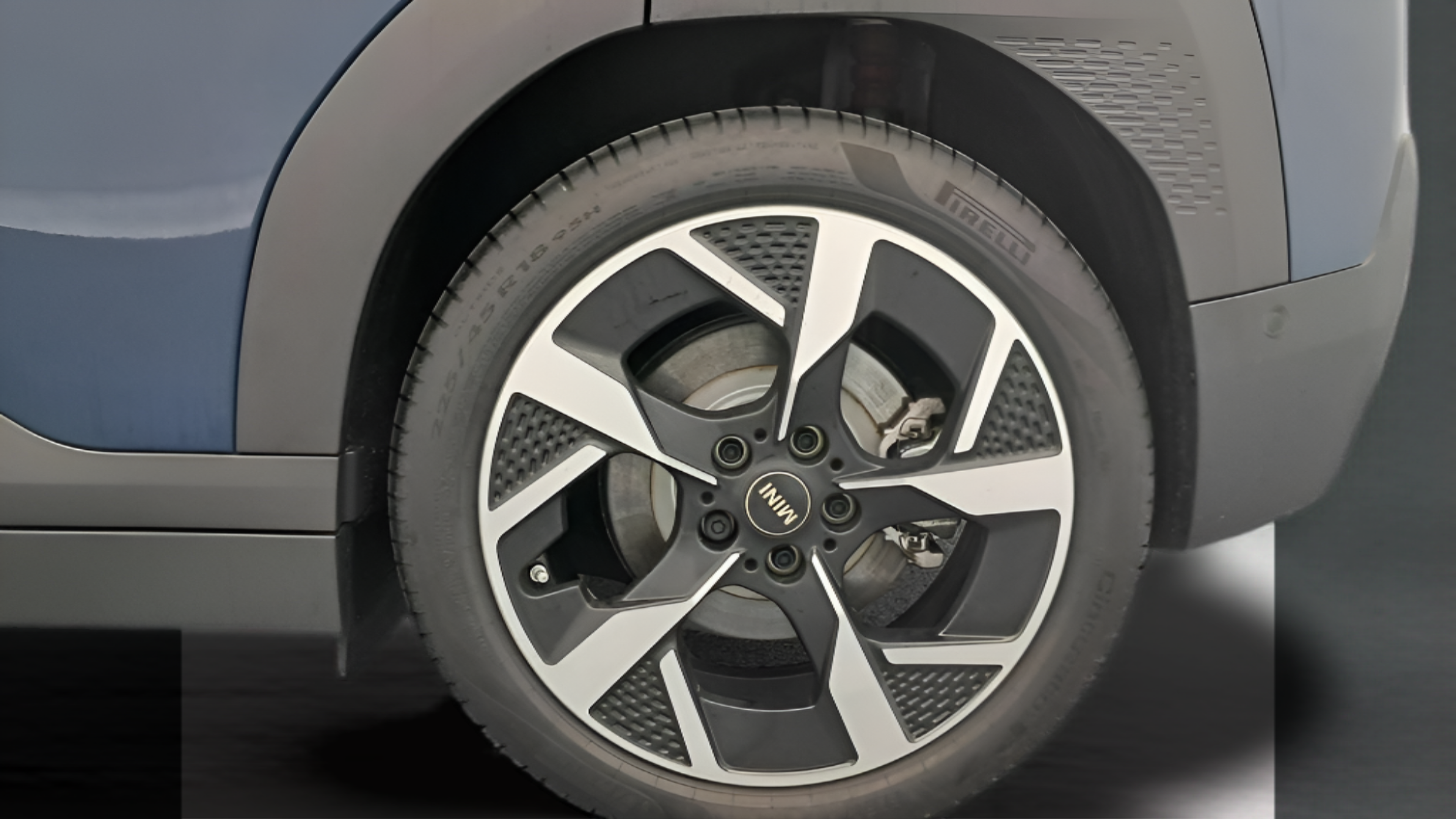 fotoG 14 del Mini MINI Aceman SE 218cv Elétrico de 2024 em Oeiras