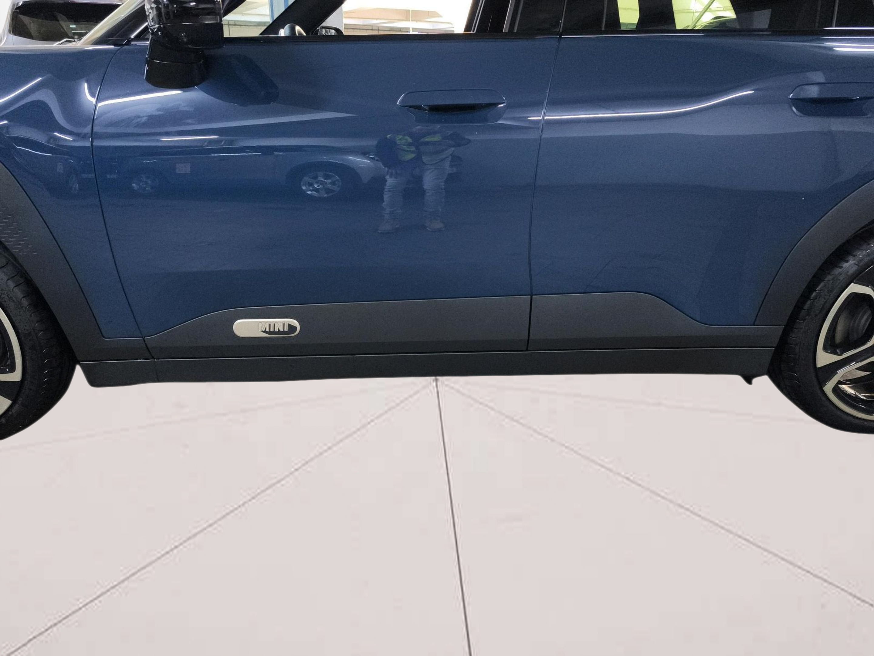 fotoG 16 del mini MINI Aceman SE 160 kW (218 CV) 218cv Elétrico de 2025 em Oeiras