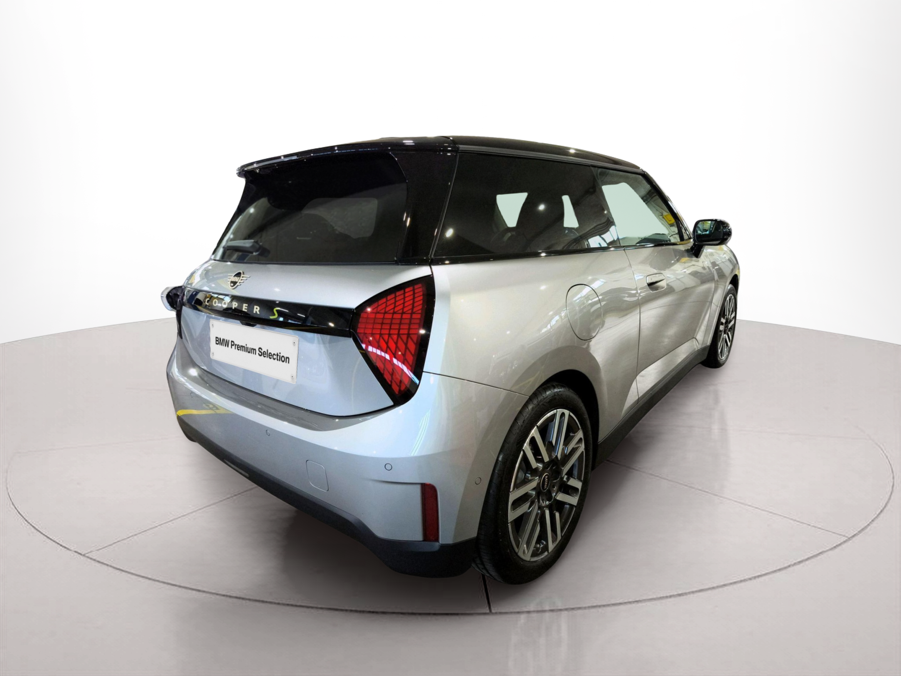 fotoG 4 del MINI MINI 3 Portas Cooper S E 160 kW (218 CV) 218cv Elétrico de 2025 em Oeiras