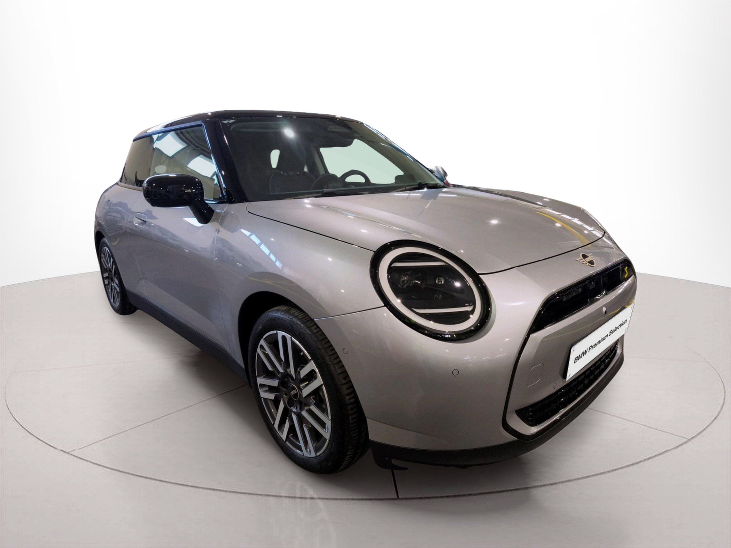 fotoG 15 del MINI MINI 3 Portas Cooper S E 160 kW (218 CV) 218cv Elétrico de 2025 em Oeiras