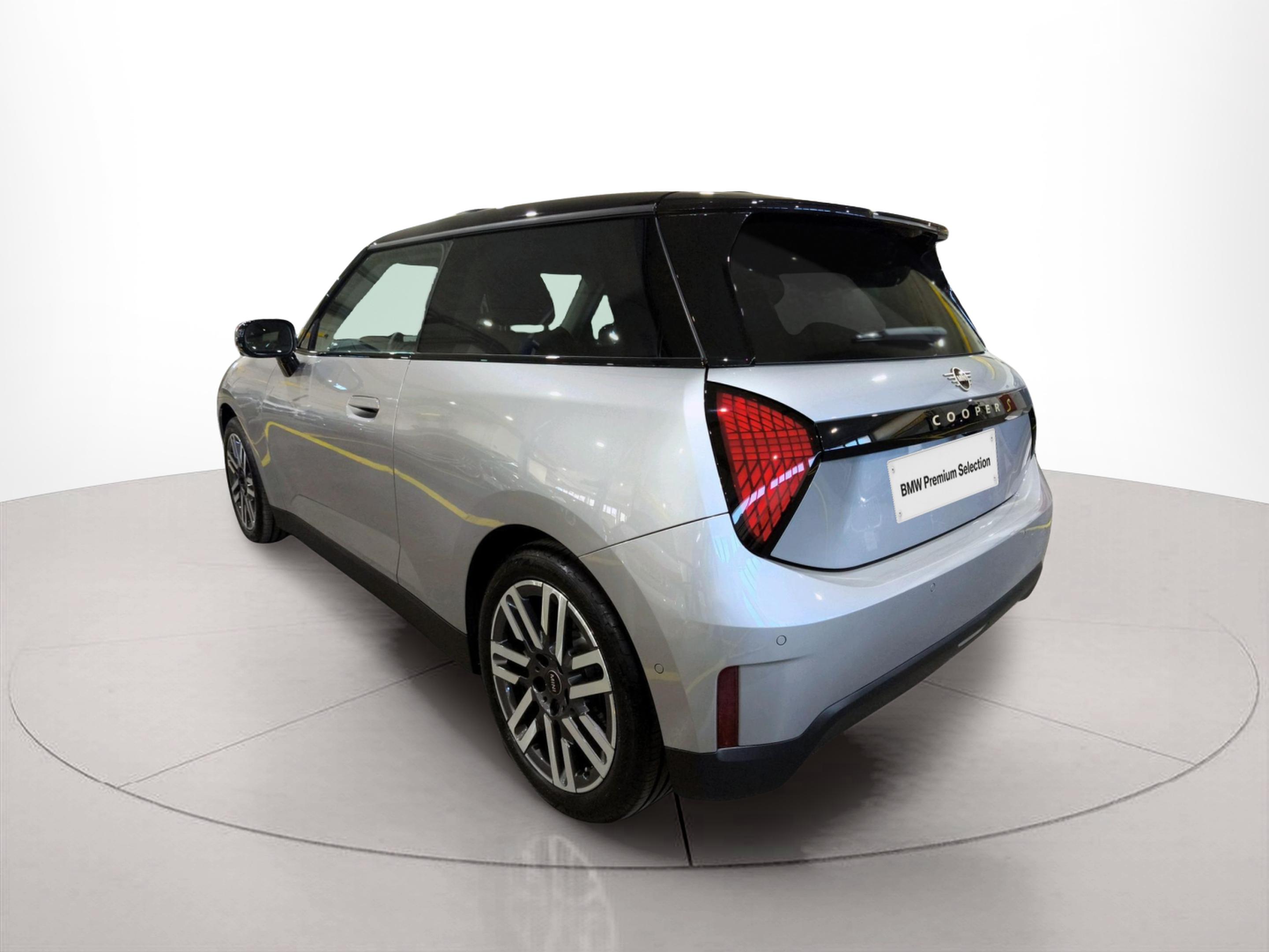 fotoG 5 del MINI MINI 3 Portas Cooper S E 160 kW (218 CV) 218cv Elétrico de 2025 em Oeiras