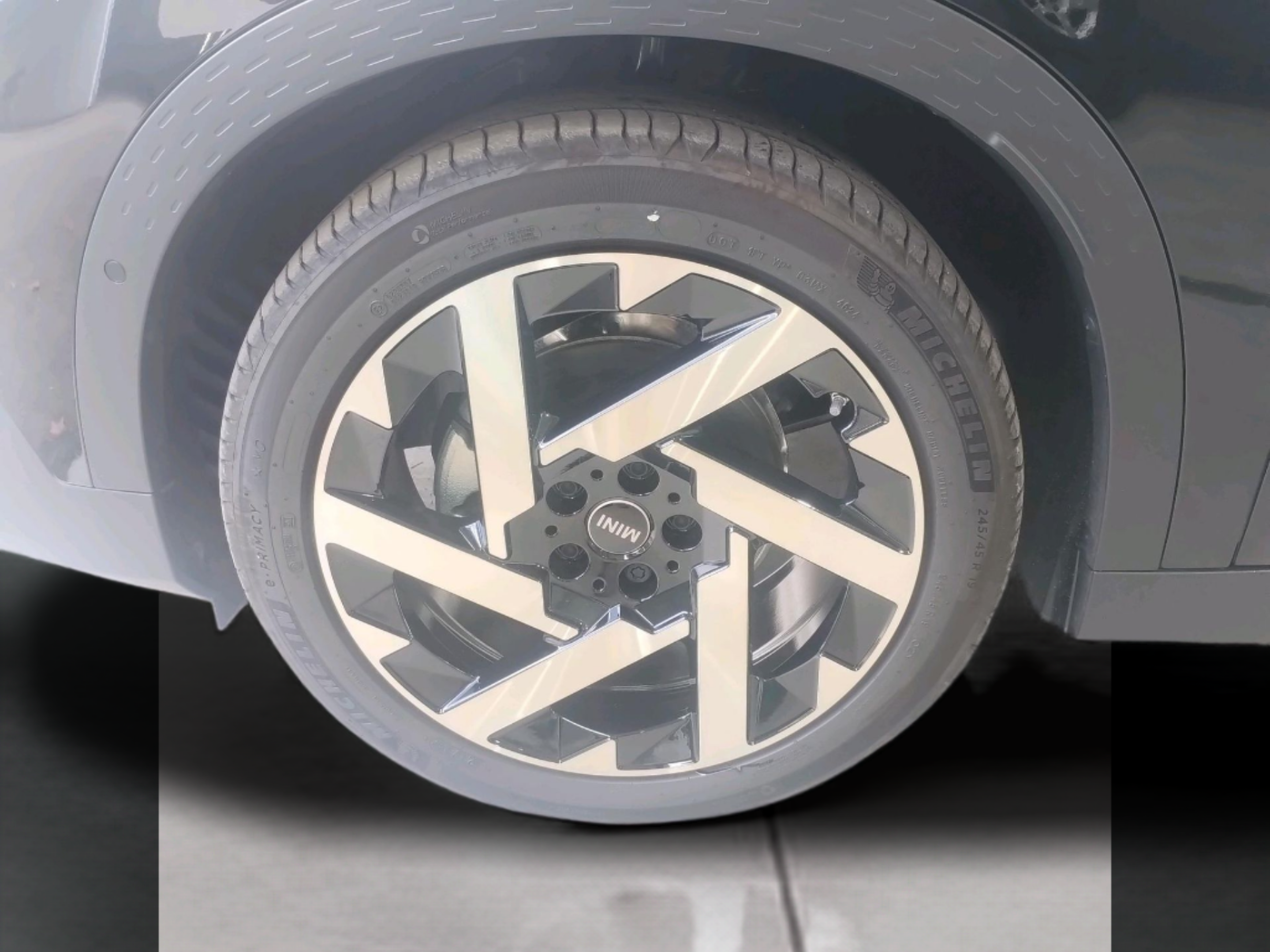 fotoG 13 del MINI MINI Countryman E 150 kW (204 CV) 204cv Elétrico de 2025 em Oeiras