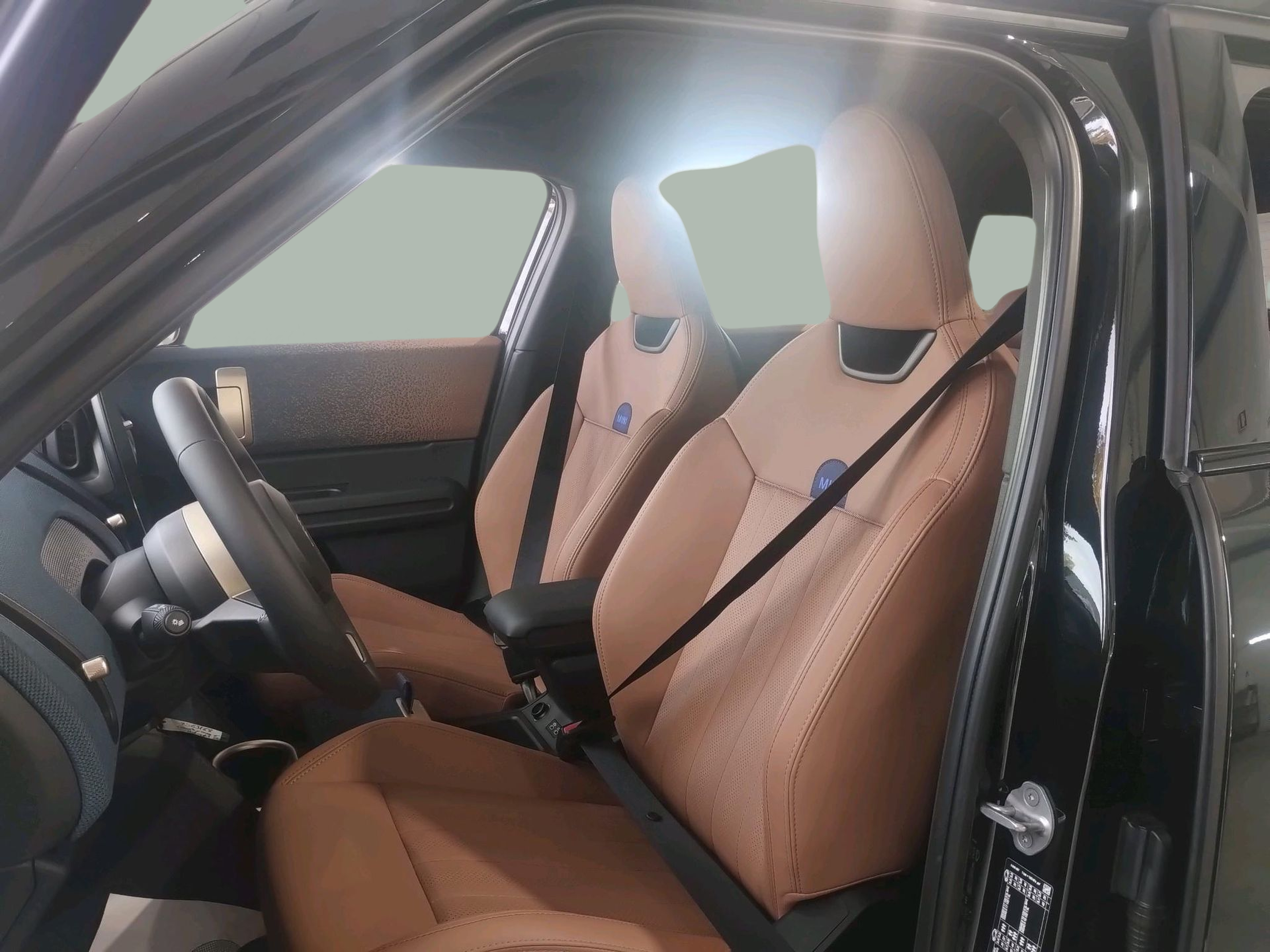 fotoG 8 del MINI MINI Countryman E 150 kW (204 CV) 204cv Elétrico de 2025 em Oeiras