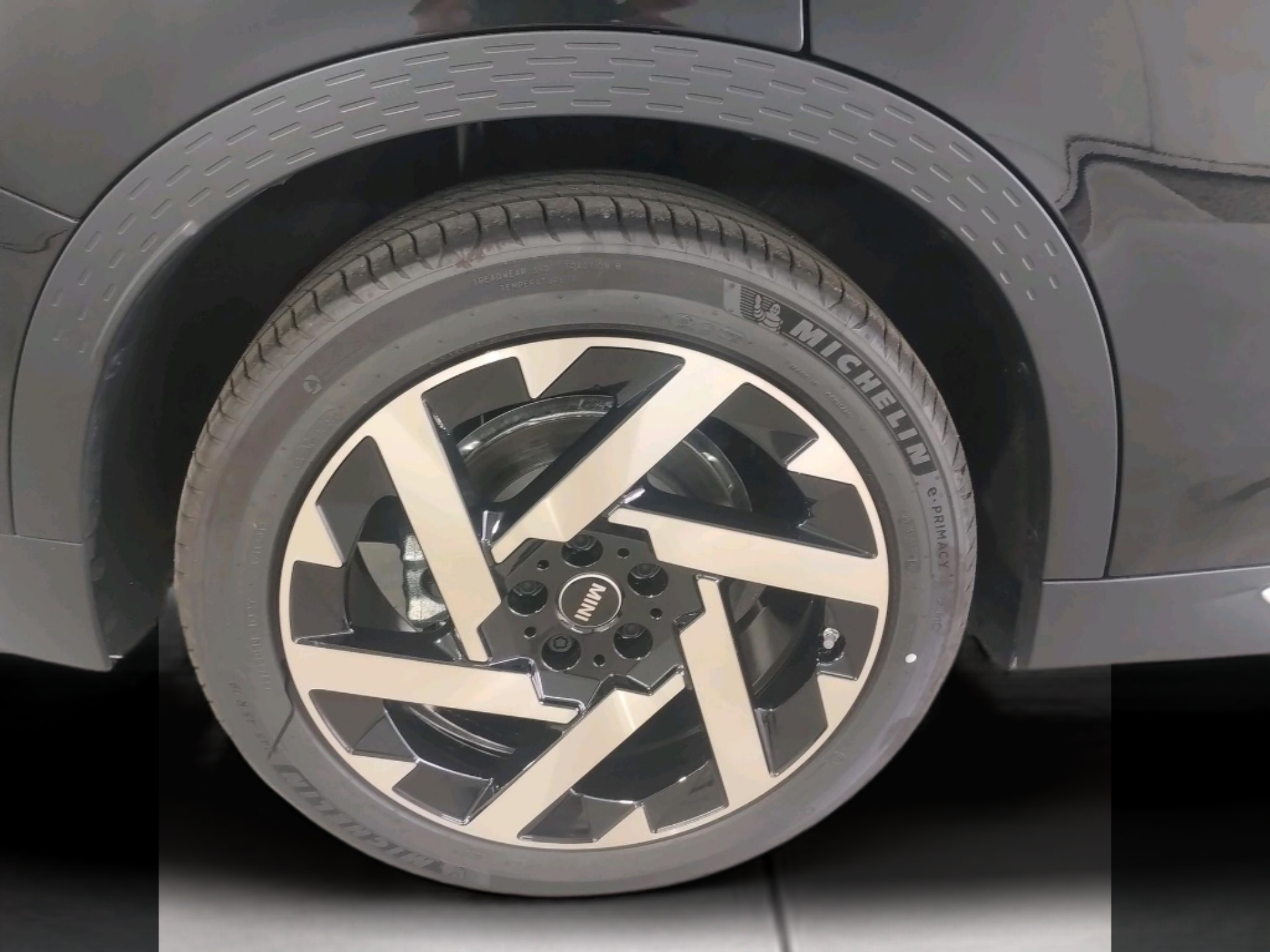 fotoG 12 del MINI MINI Countryman E 150 kW (204 CV) 204cv Elétrico de 2025 em Oeiras