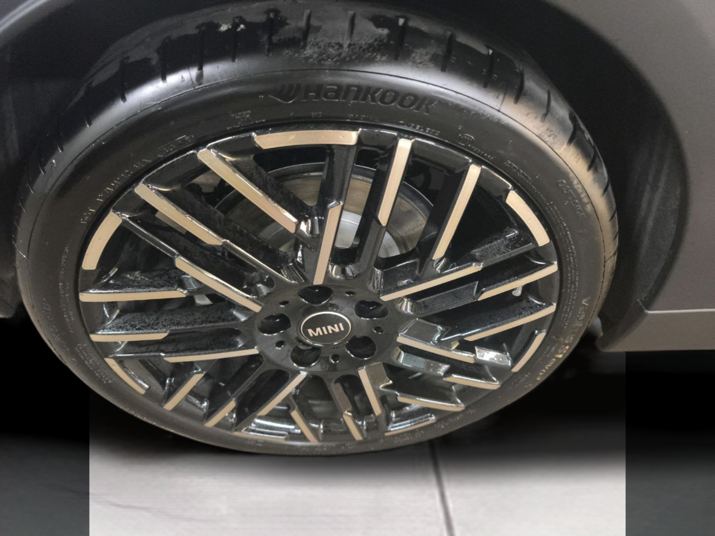 fotoG 11 del MINI MINI Cabrio Cooper 120 kW (163 CV) 163cv Gasolina de 2025 em Oeiras