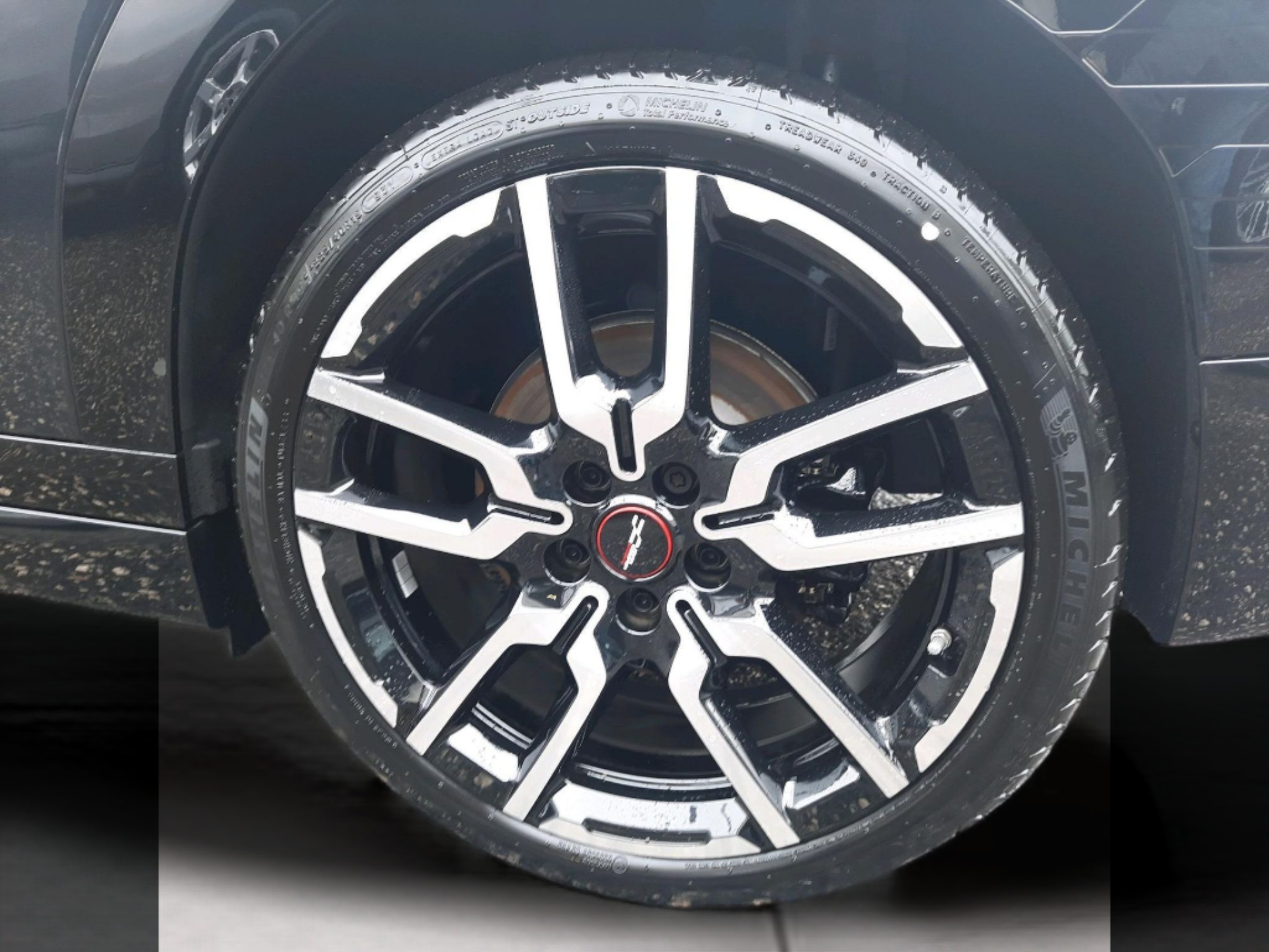 fotoG 13 del MINI MINI Aceman E 135 kW (184 CV) 184cv Elétrico de 2025 em Oeiras