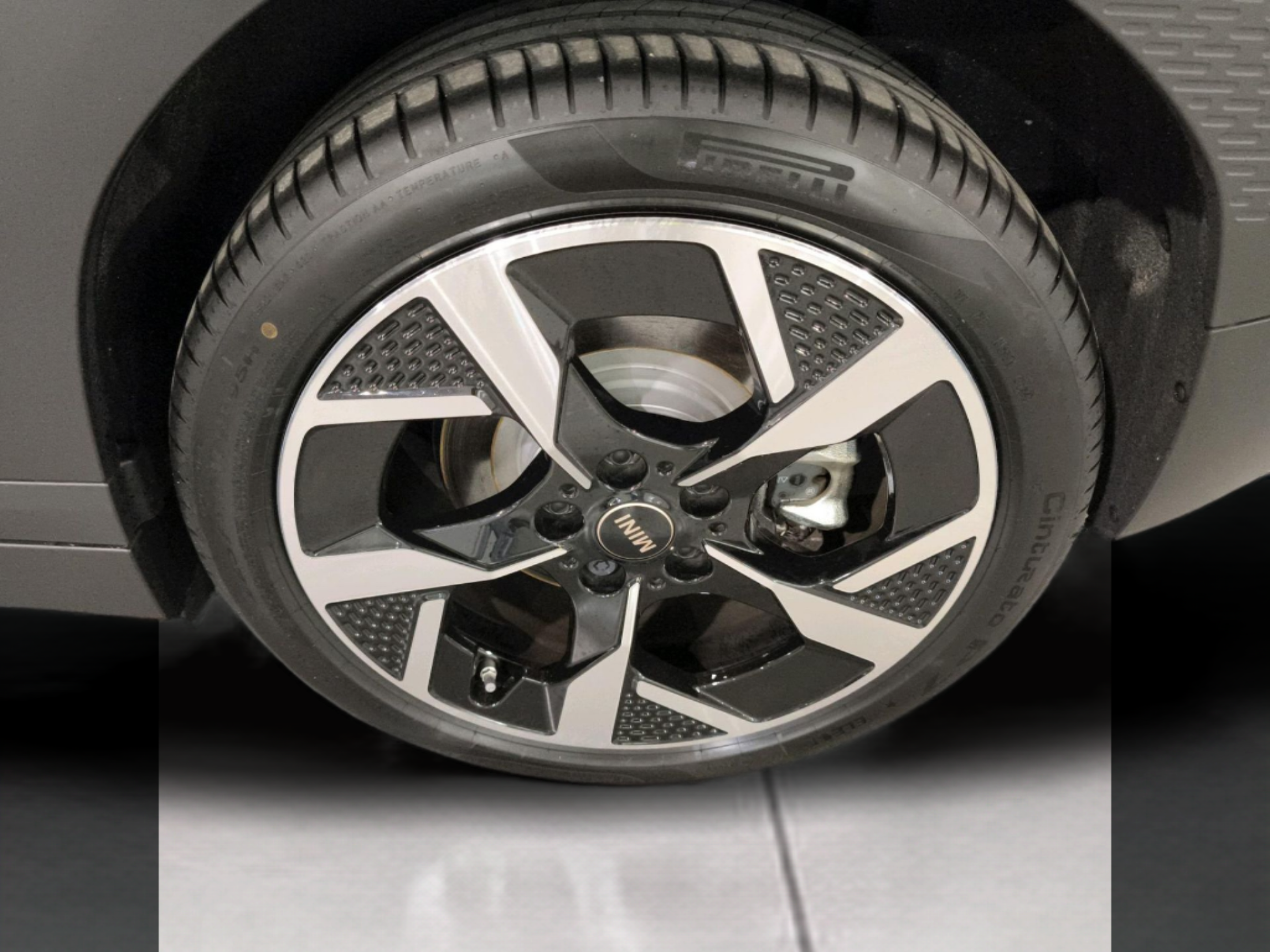 fotoG 11 del Mini MINI Aceman SE 218cv Elétrico de 2025 em Oeiras