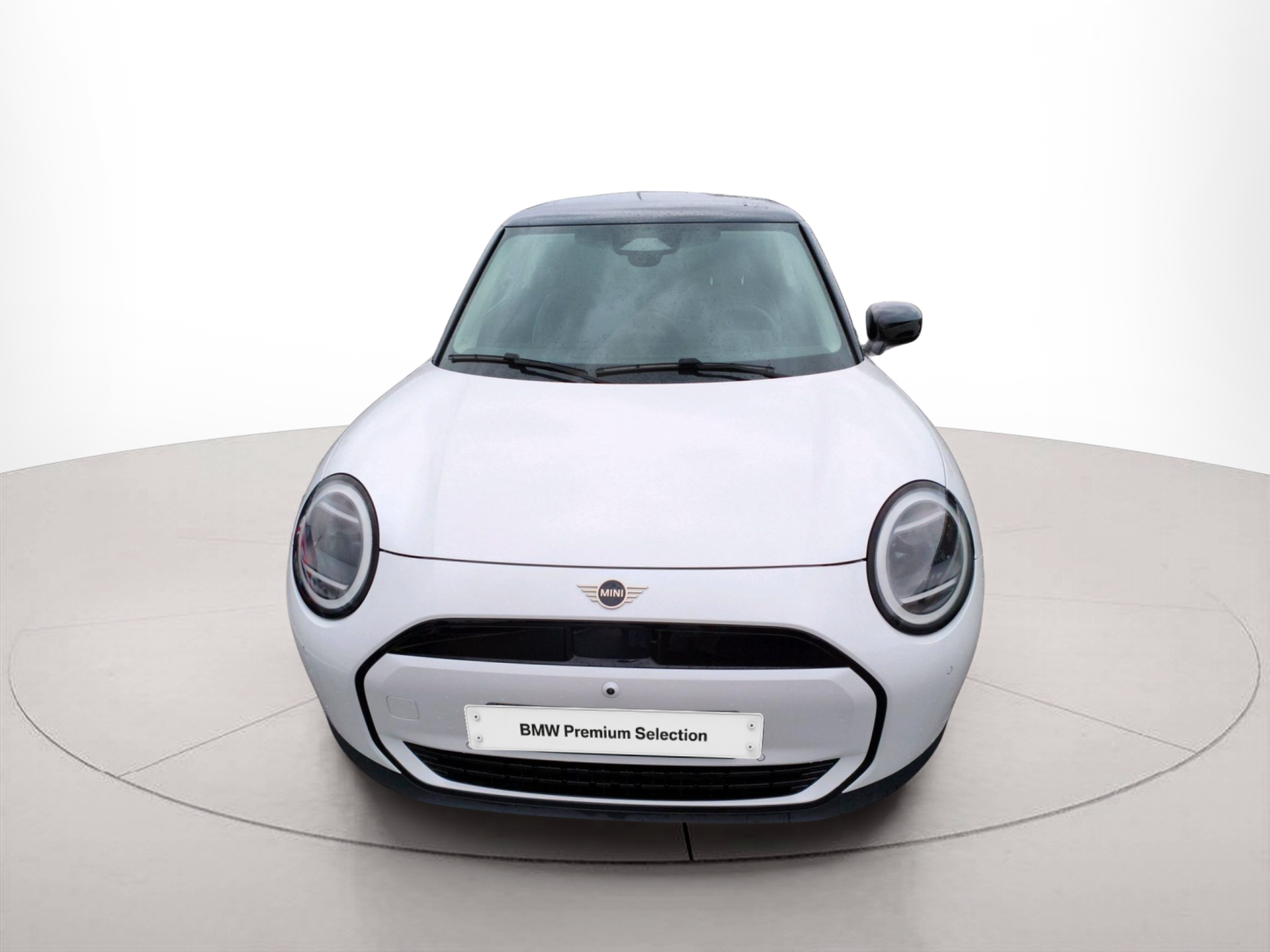 Fotos de MINI 3 Portas Cooper E 135 kW (184 CV)