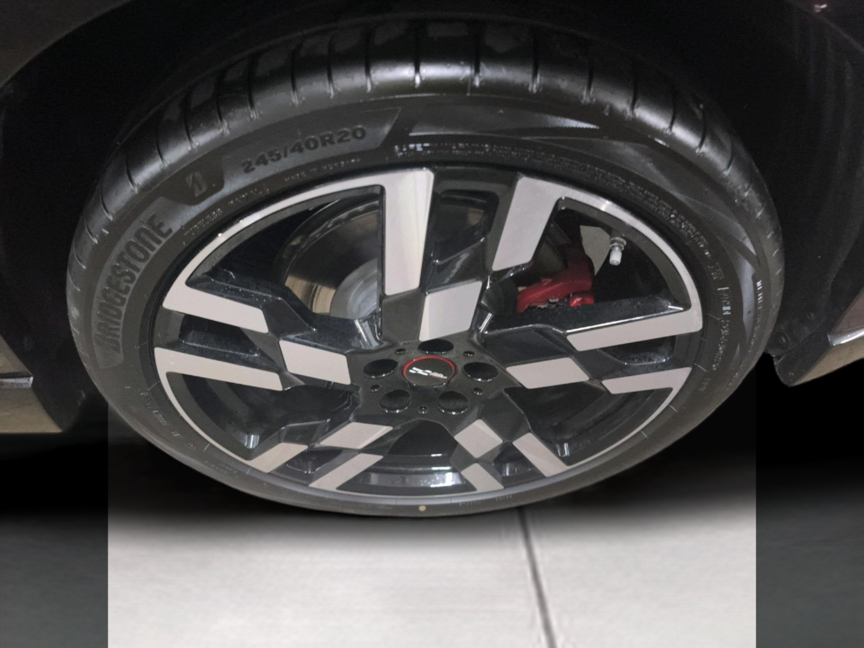 fotoG 14 del MINI MINI Countryman John Cooper Works ALL4 221 kW (300 CV) 300cv Gasolina de 2025 em Oeiras