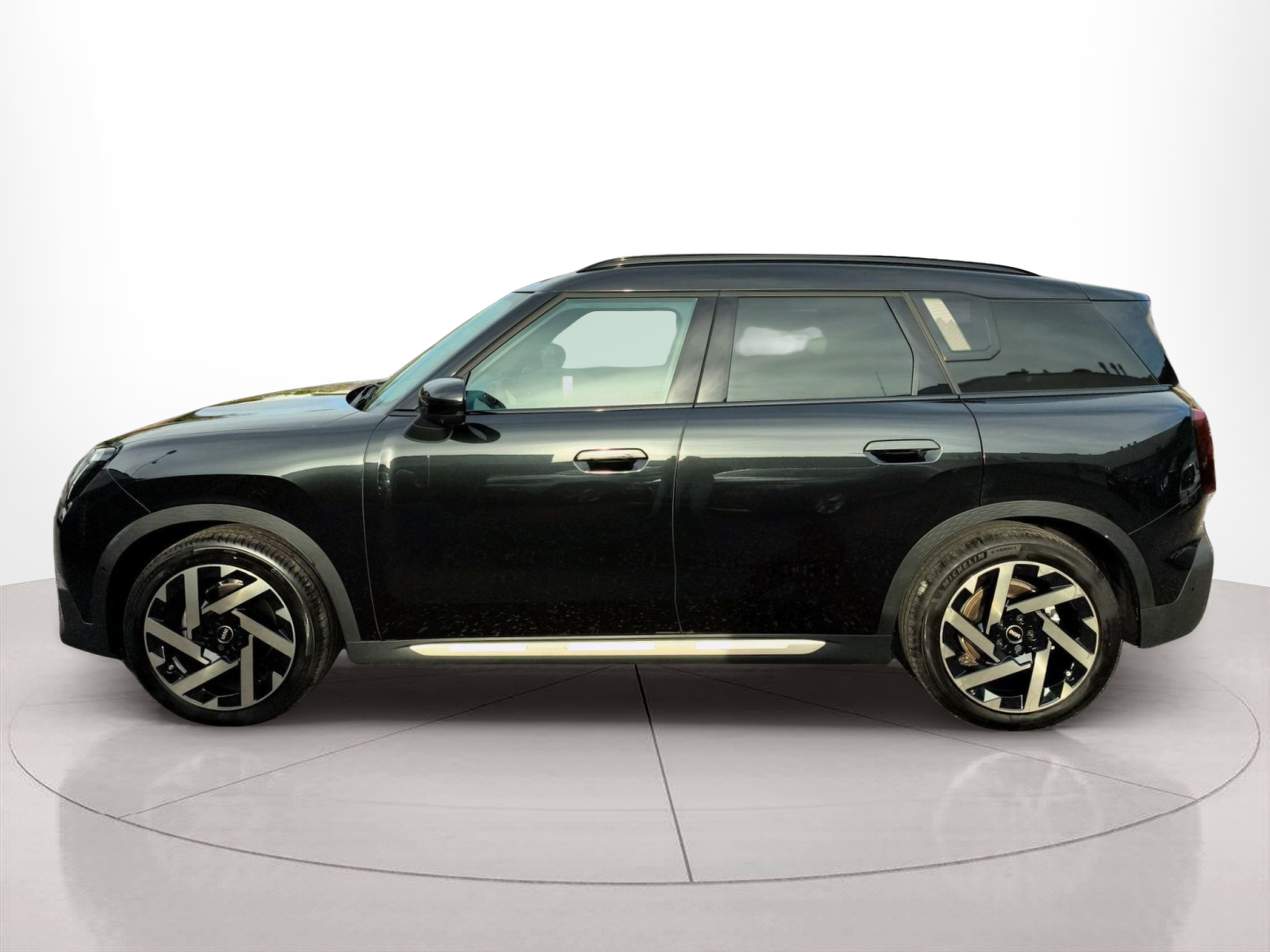 Fotos de MINI Countryman E 150 kW (204 CV)