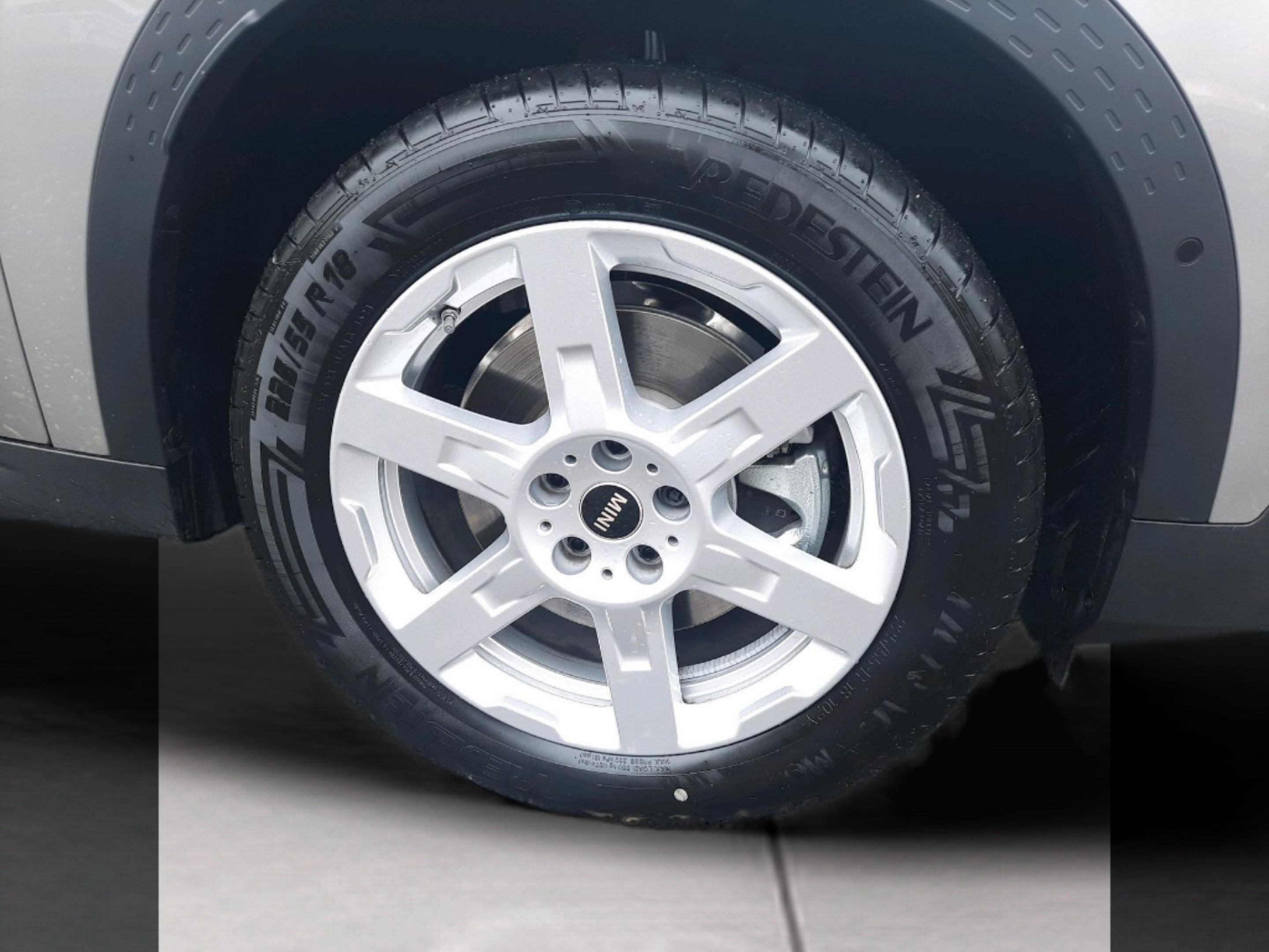 fotoG 11 del MINI MINI Countryman C 125 kW (170 CV) 170cv Gasolina de 2025 em Oeiras