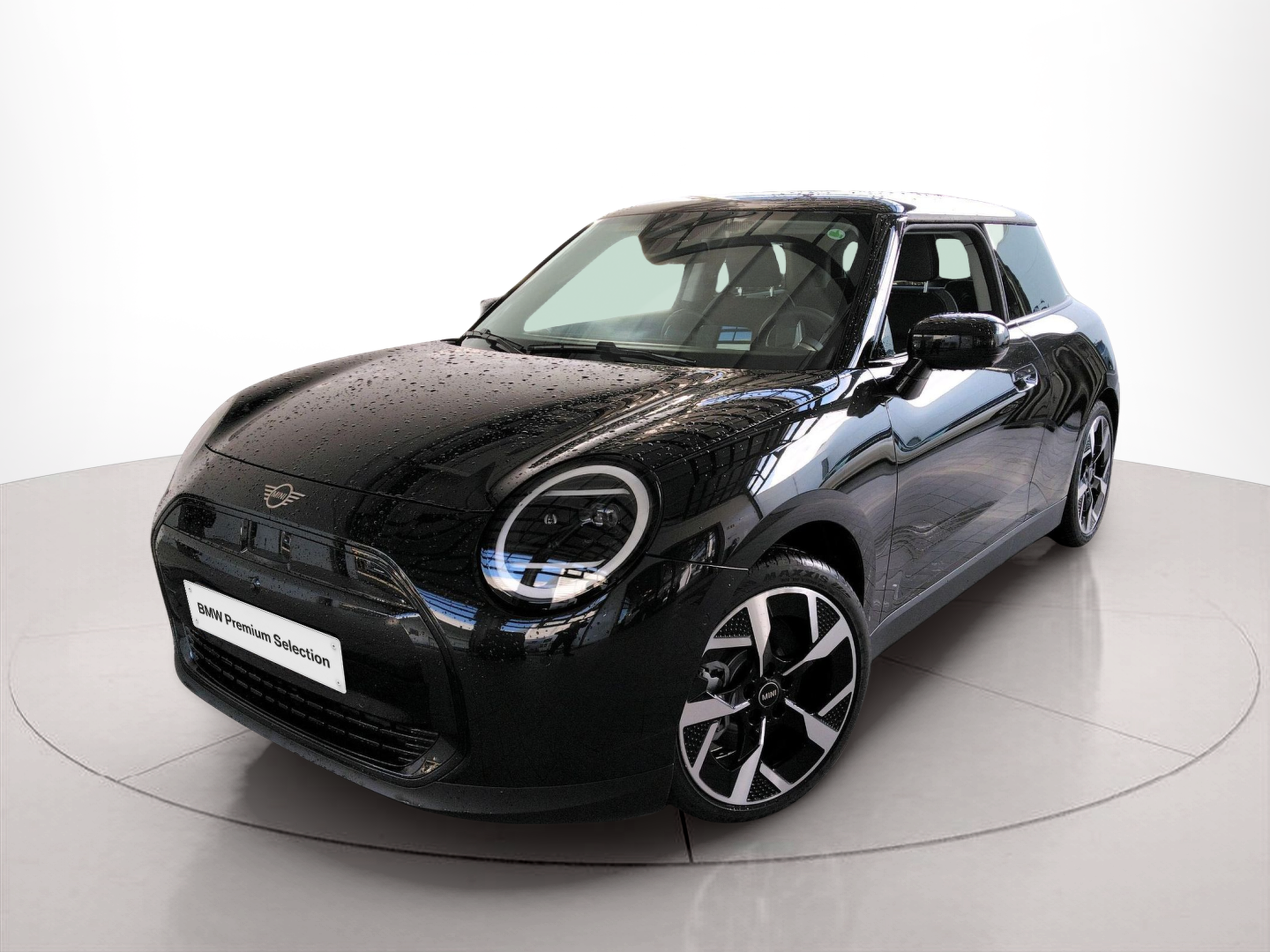 Fotos de MINI 3 Portas Cooper E 135 kW (184 CV)