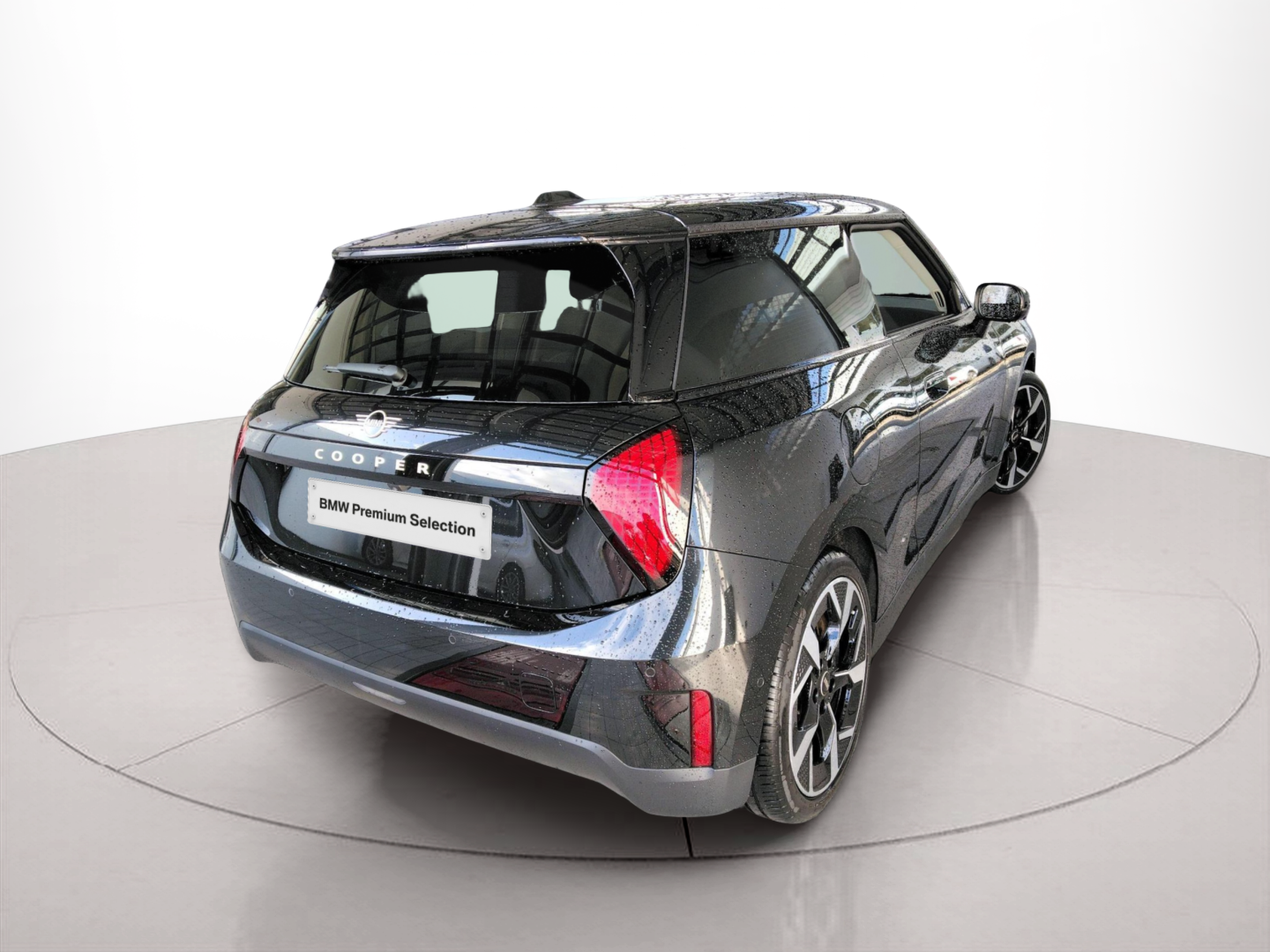 fotoG 4 del MINI MINI 3 Portas Cooper E 135 kW (184 CV) 184cv Elétrico de 2025 em Oeiras