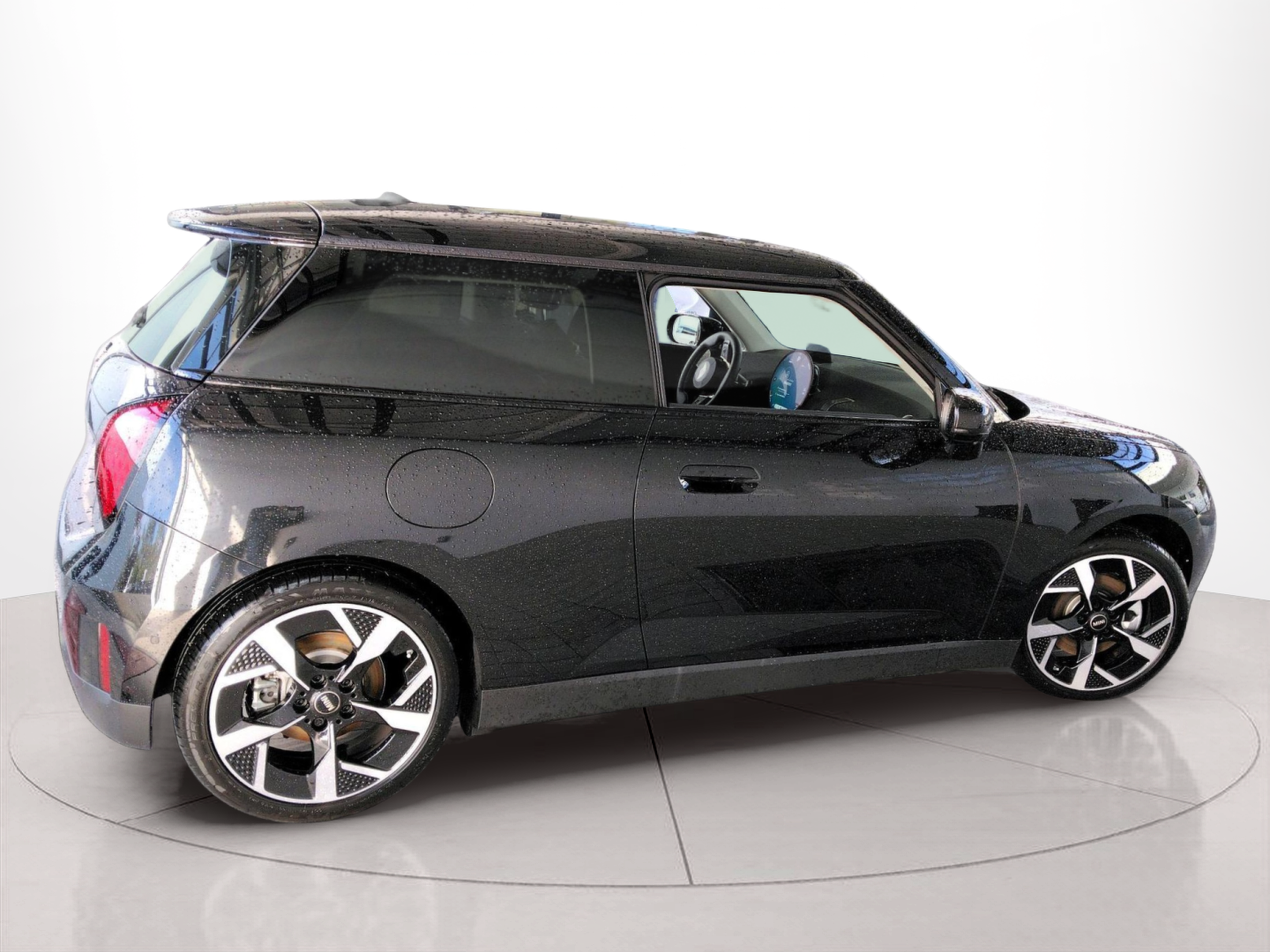 fotoG 3 del MINI MINI 3 Portas Cooper E 135 kW (184 CV) 184cv Elétrico de 2025 em Oeiras