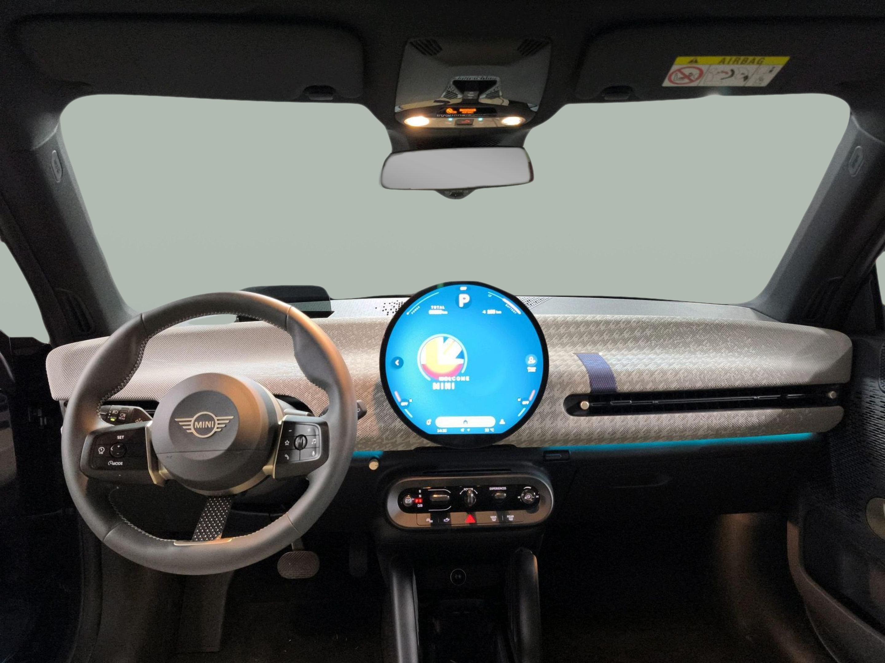 fotoG 7 del MINI MINI 3 Portas Cooper S E 160 kW (218 CV) 218cv Elétrico de 2025 em Oeiras