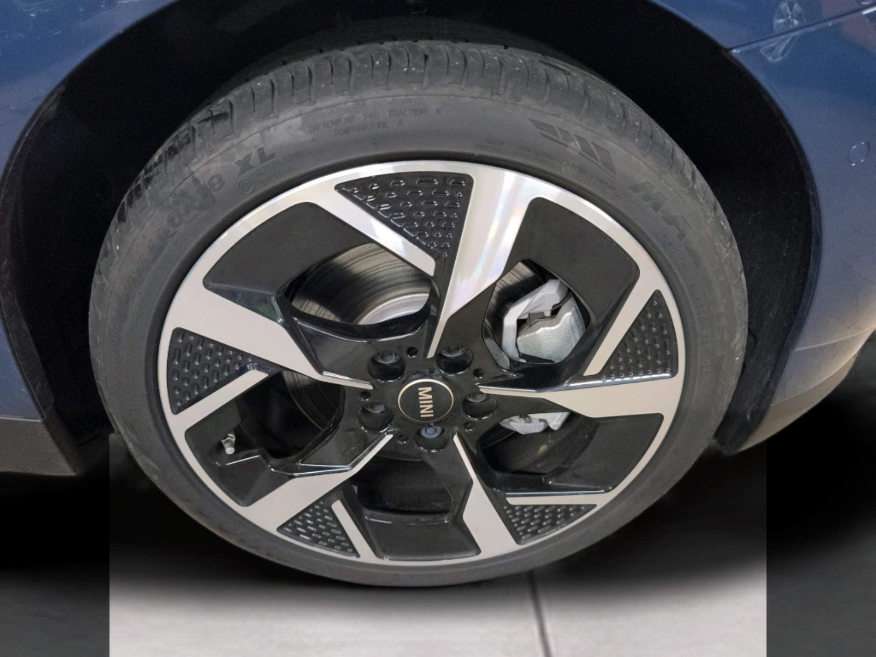 fotoG 14 del MINI MINI 3 Portas Cooper S E 160 kW (218 CV) 218cv Elétrico de 2025 em Oeiras