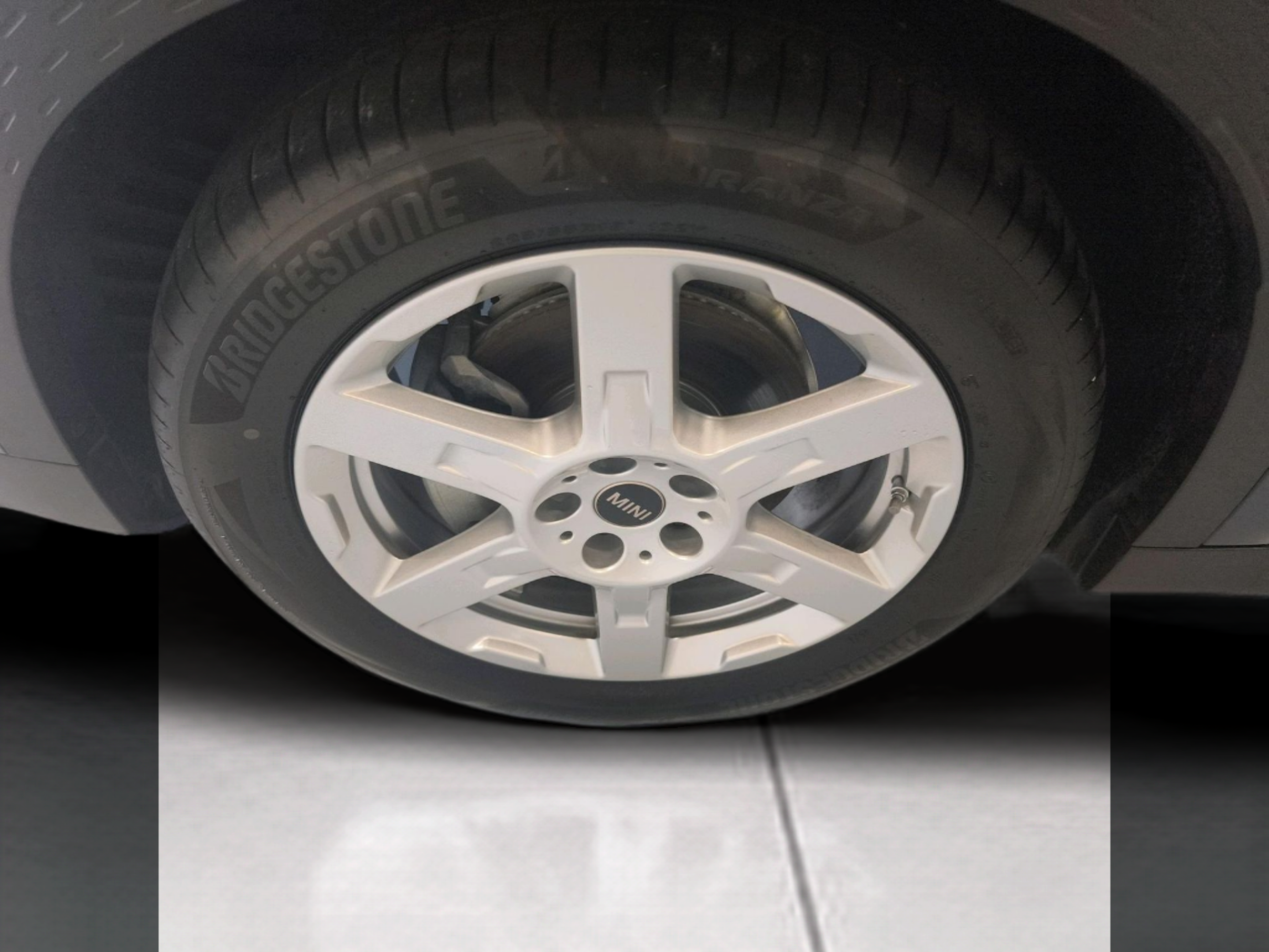 fotoG 13 del MINI MINI Countryman E 150 kW (204 CV) 204cv Elétrico de 2025 em Oeiras