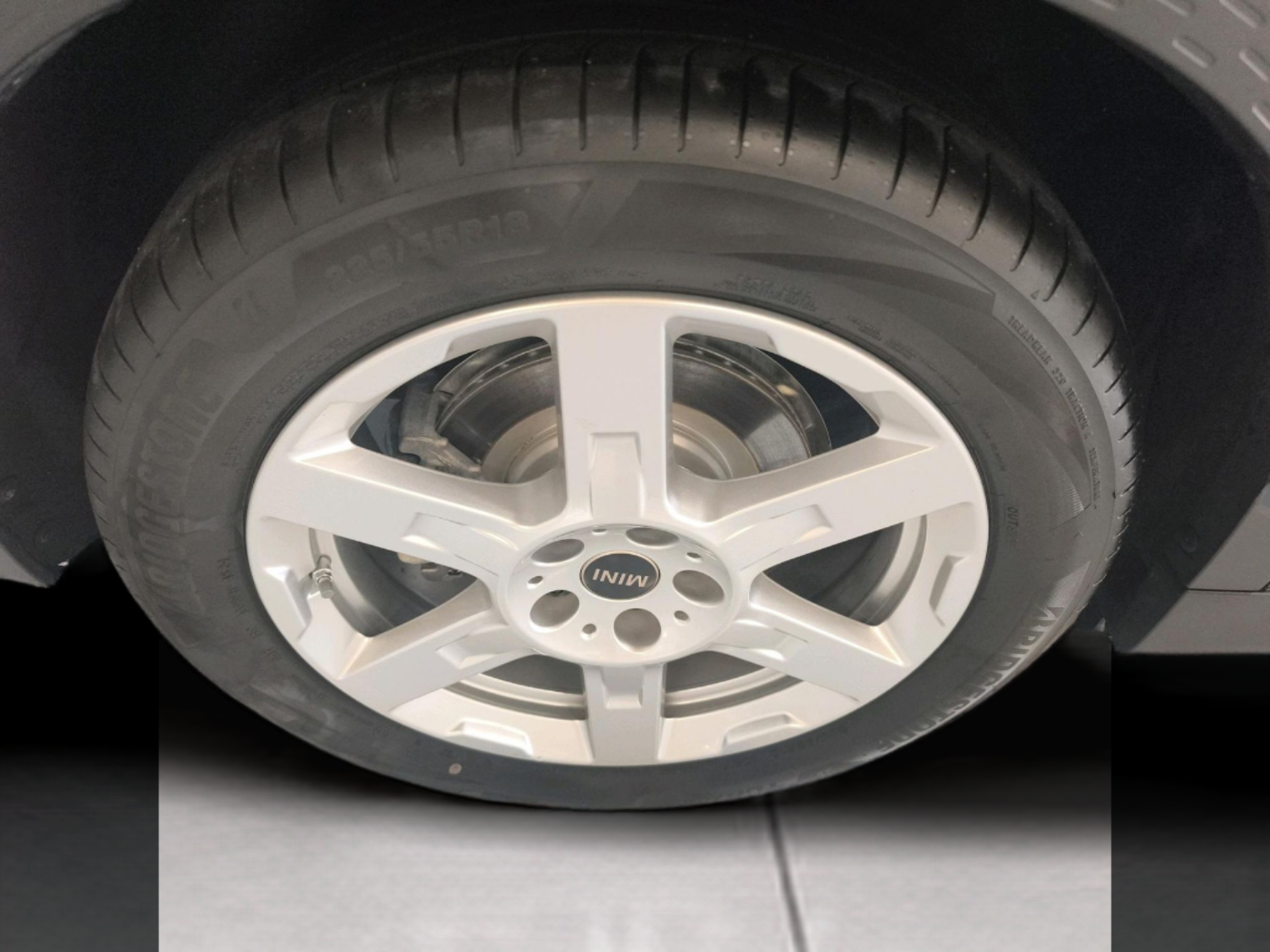 fotoG 14 del MINI MINI Countryman E 150 kW (204 CV) 204cv Elétrico de 2025 em Oeiras