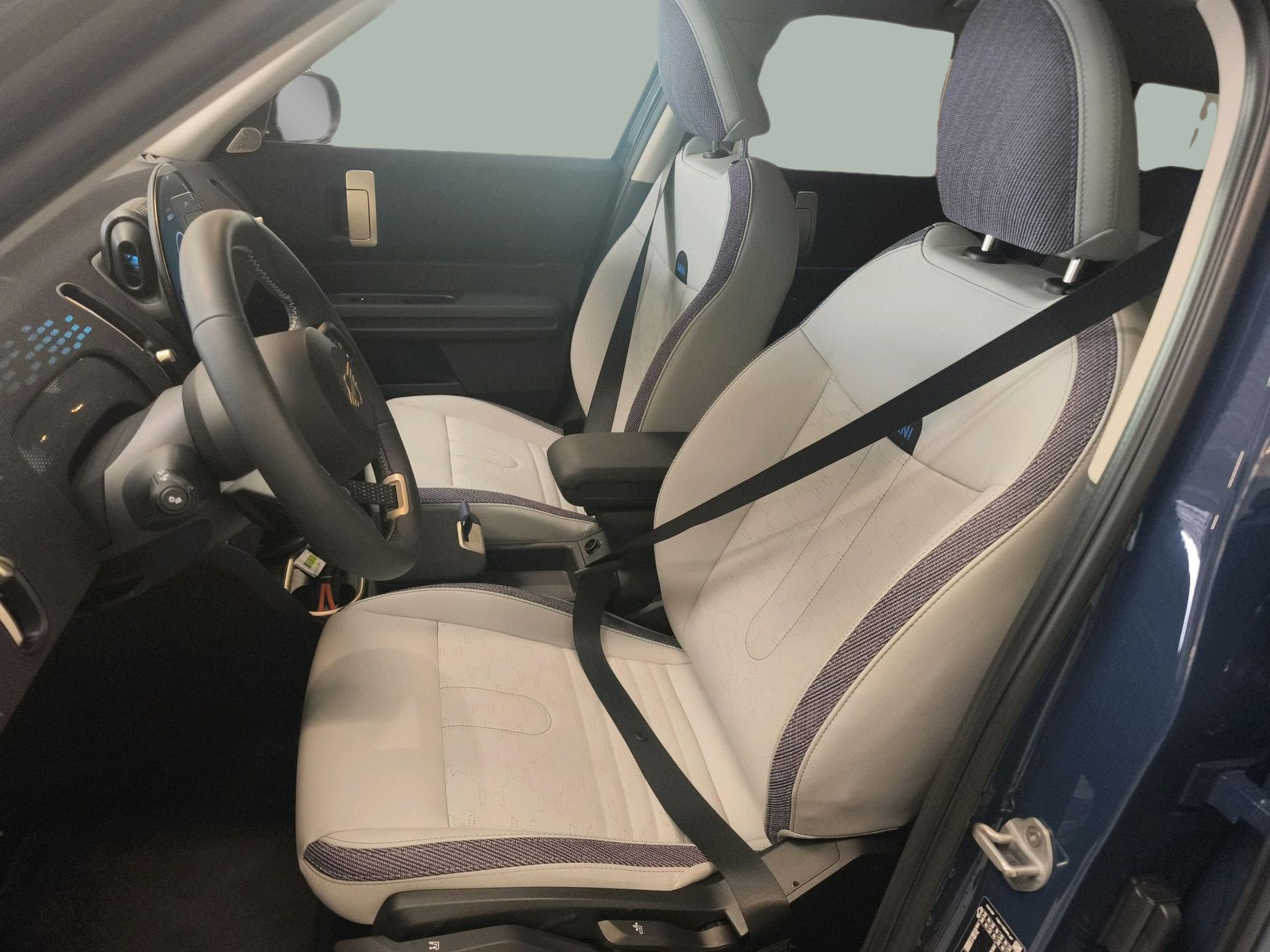 fotoG 8 del MINI MINI Countryman E 150 kW (204 CV) 204cv Elétrico de 2025 em Oeiras