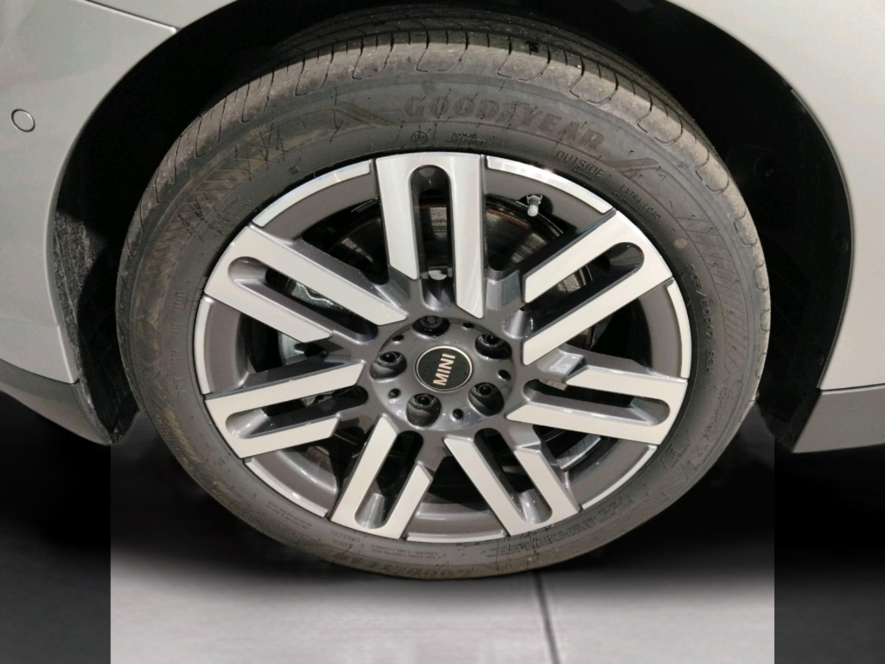 fotoG 11 del MINI MINI 3 Portas Cooper S E 160 kW (218 CV) 218cv Elétrico de 2025 em Oeiras