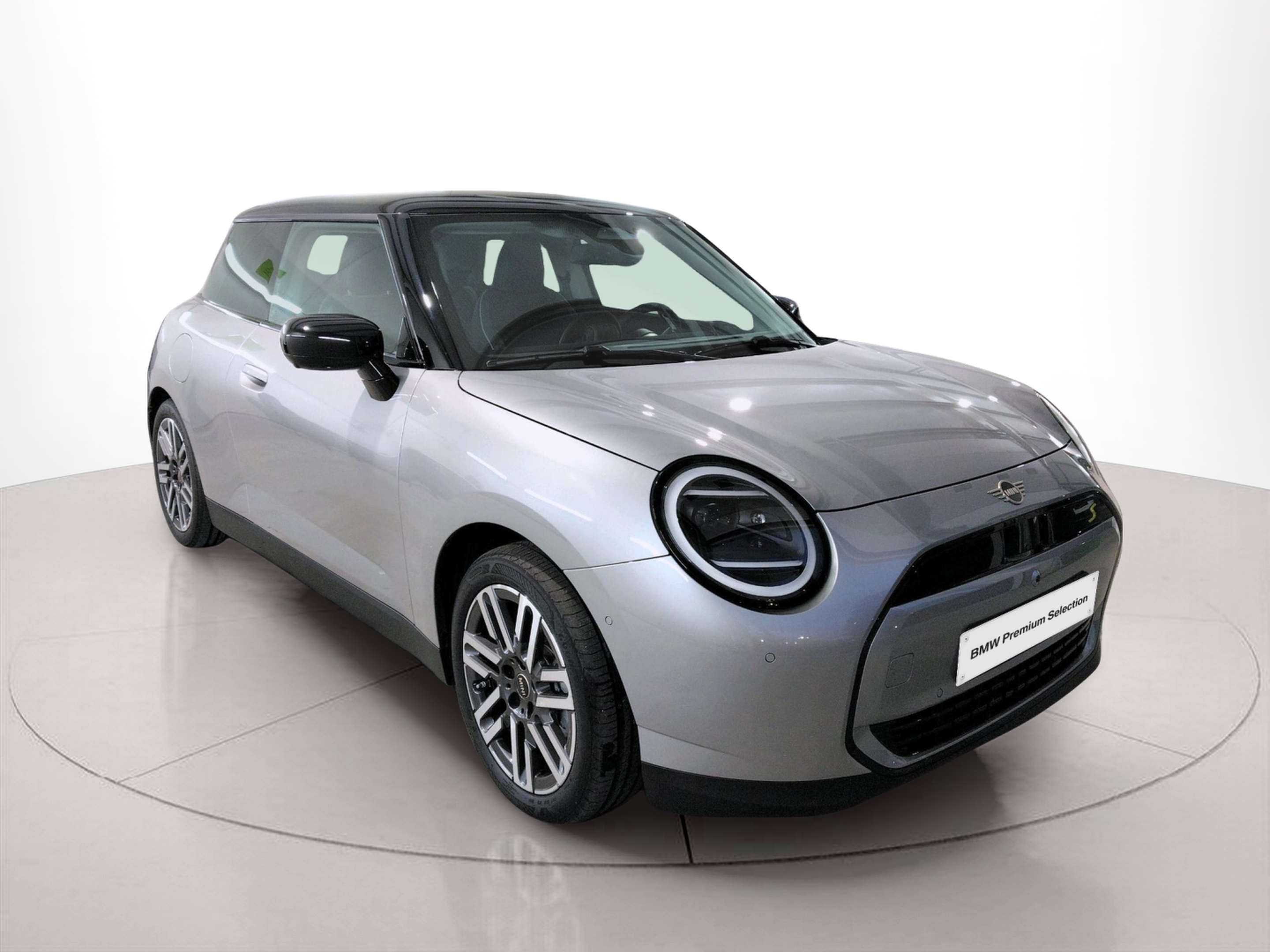 fotoG 15 del MINI MINI 3 Portas Cooper S E 160 kW (218 CV) 218cv Elétrico de 2025 em Oeiras