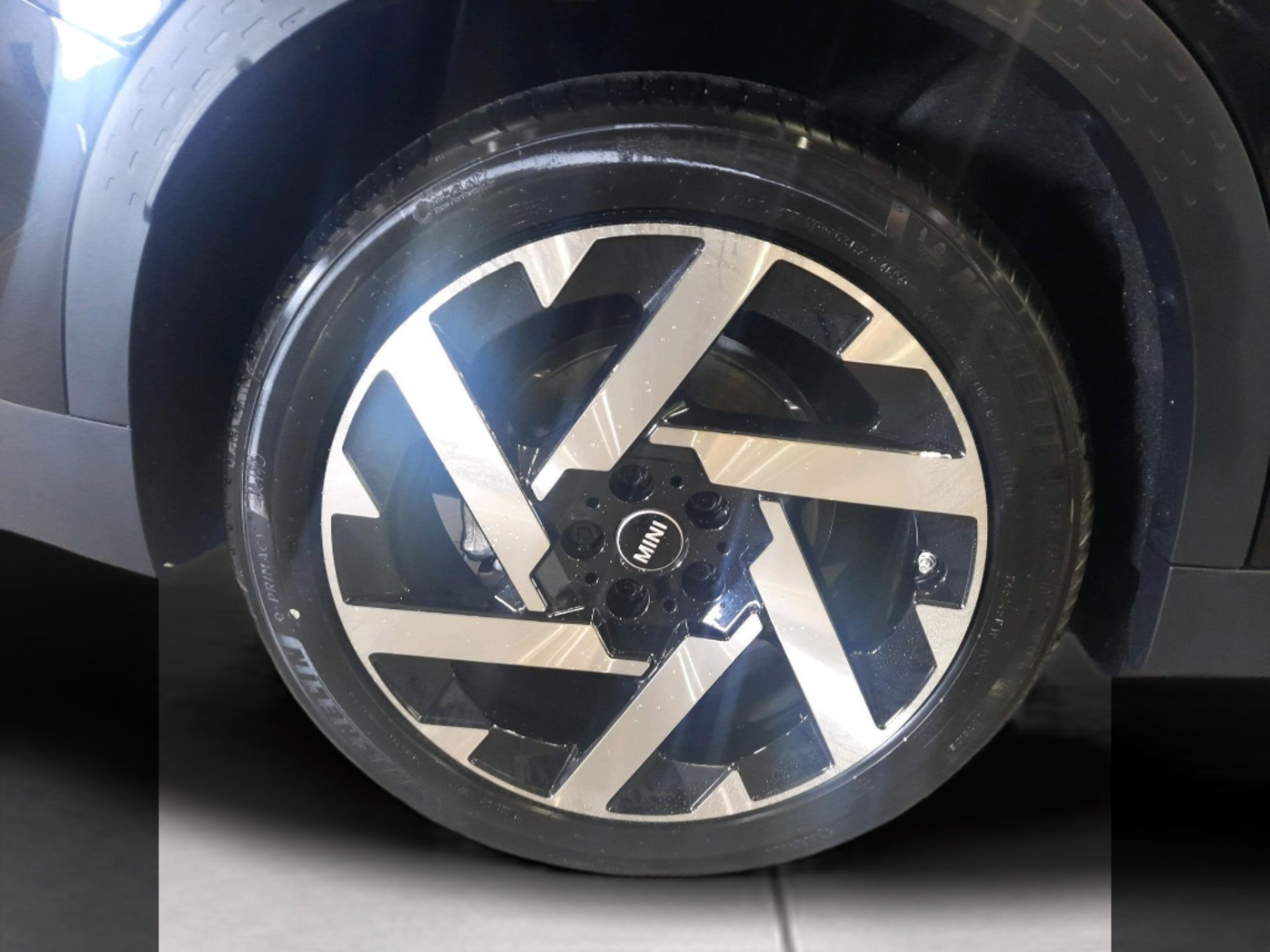 fotoG 13 del MINI MINI Countryman E 150 kW (204 CV) 204cv Elétrico de 2025 em Oeiras