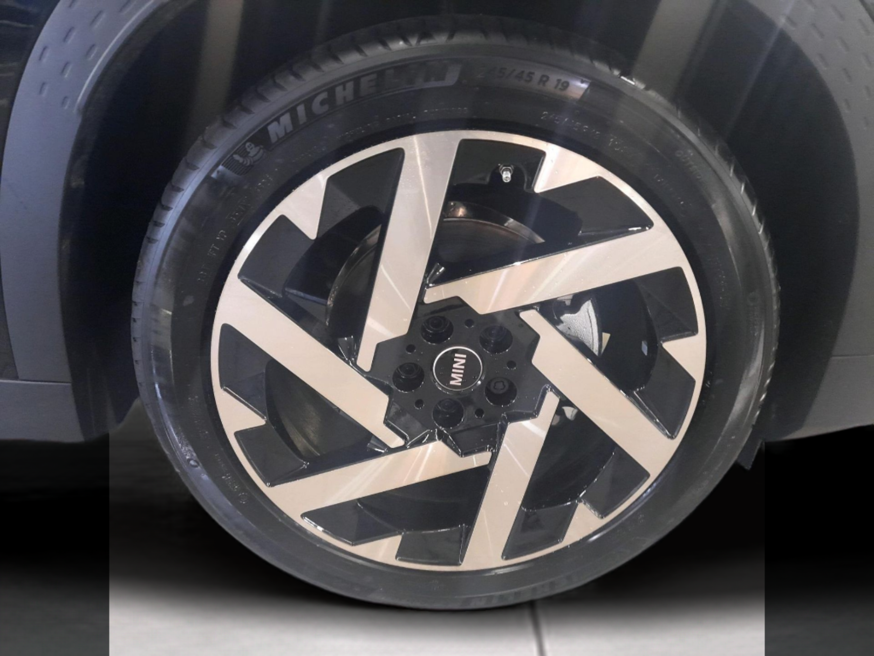 fotoG 14 del MINI MINI Countryman E 150 kW (204 CV) 204cv Elétrico de 2025 em Oeiras