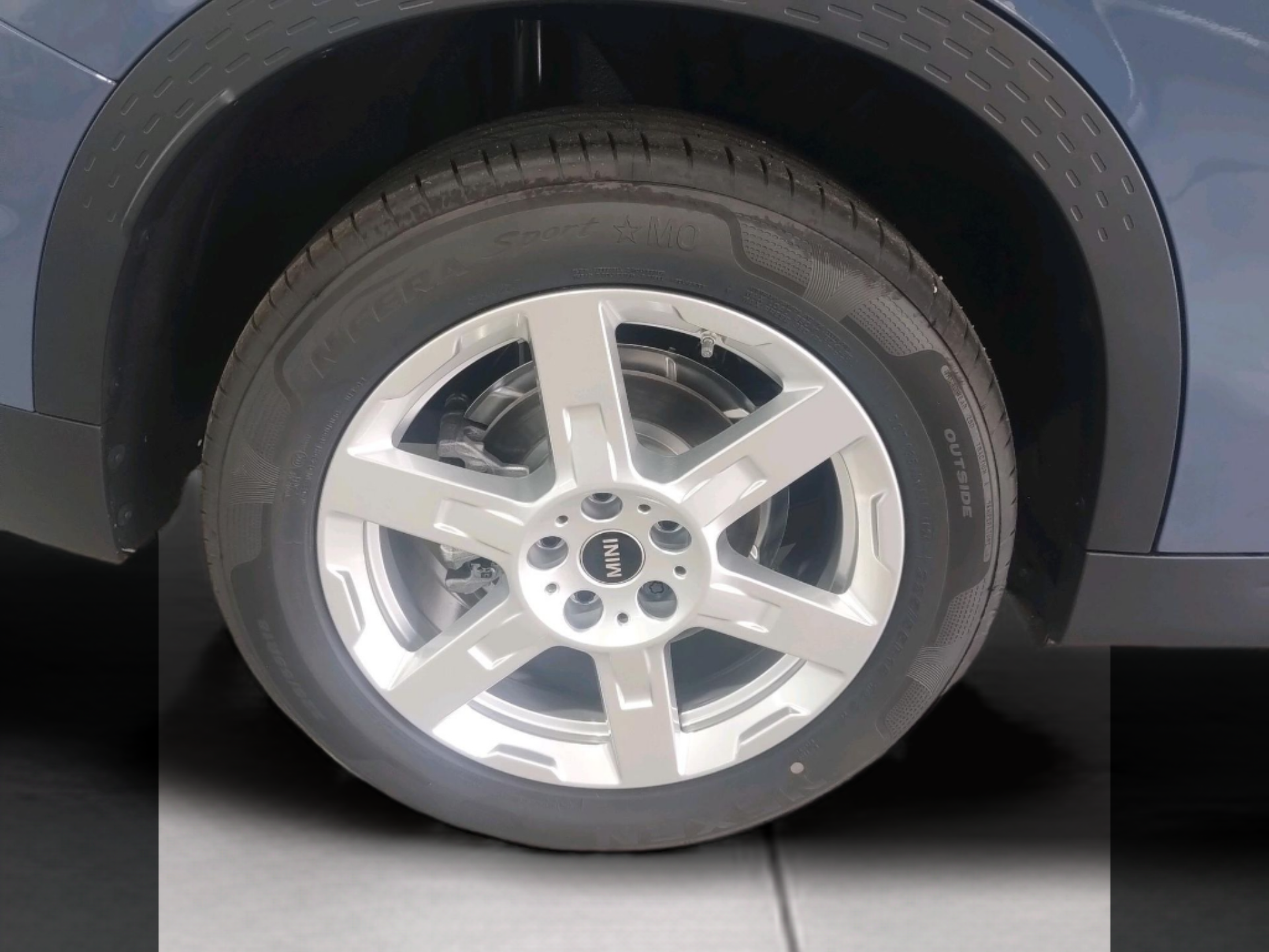 fotoG 13 del MINI MINI Countryman C 125 kW (170 CV) 170cv Gasolina de 2025 em Oeiras