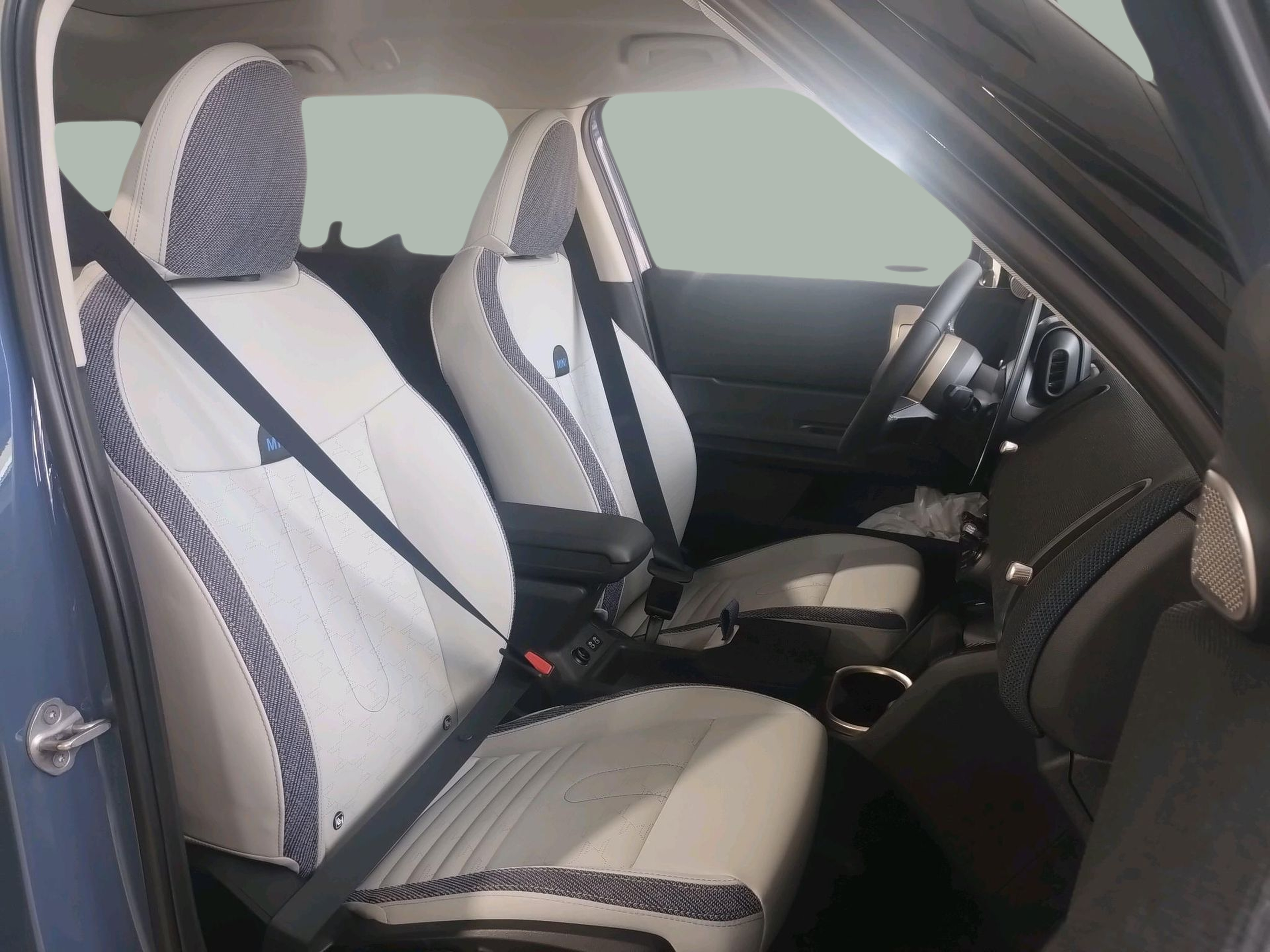 fotoG 8 del MINI MINI Countryman C 125 kW (170 CV) 170cv Gasolina de 2025 em Oeiras