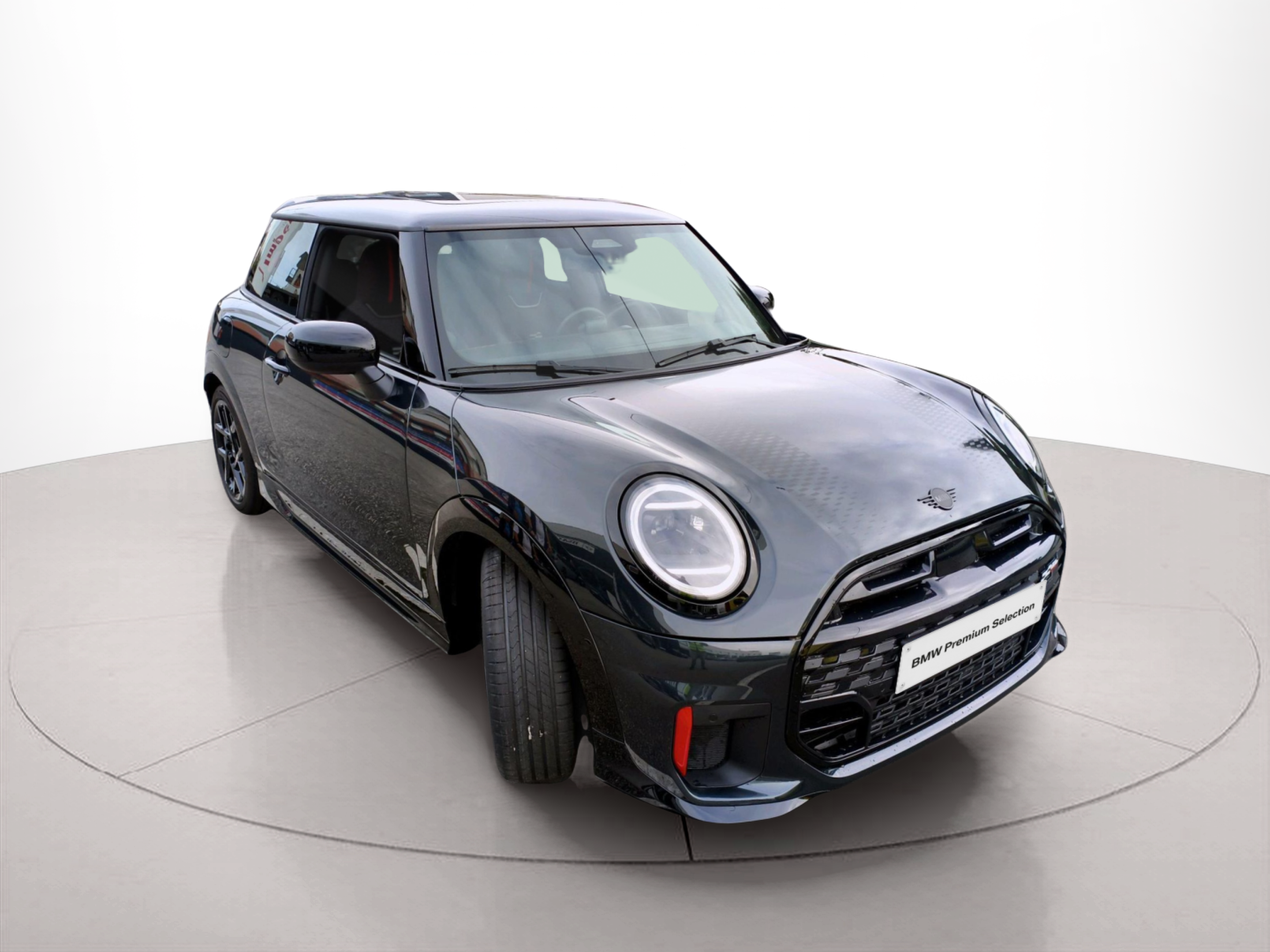 fotoG 15 del MINI MINI 3 Portas John Cooper Works 170 kW (231 CV) 231cv Gasolina de 2025 em Oeiras