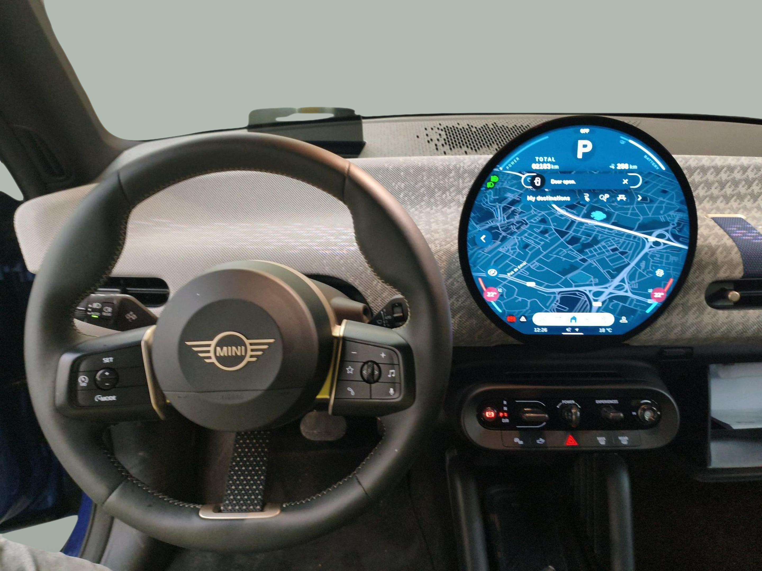 fotoG 7 del MINI MINI 3 Portas Cooper S E 160 kW (218 CV) 218cv Elétrico de 2025 em Oeiras