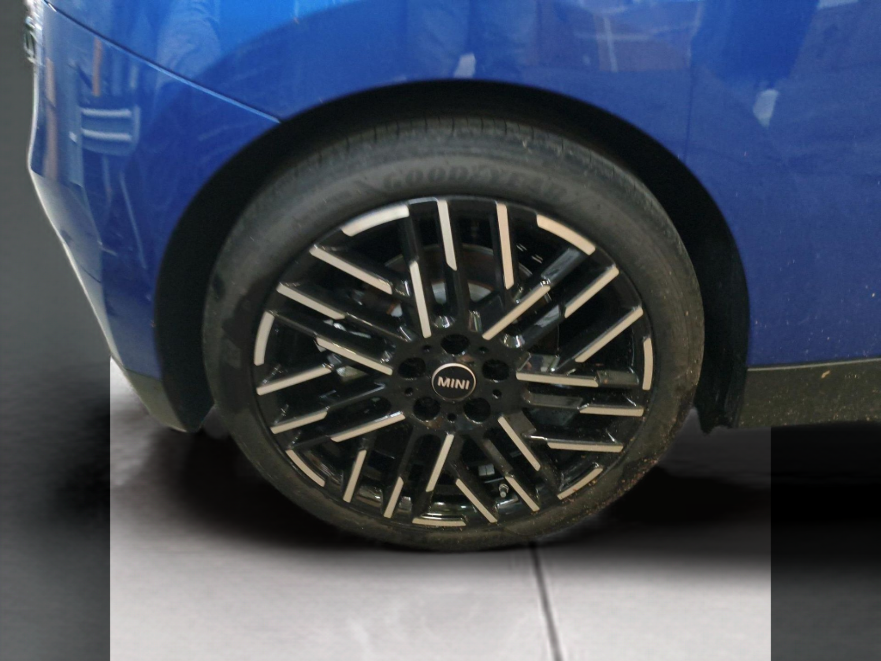 fotoG 14 del MINI MINI 3 Portas Cooper S E 160 kW (218 CV) 218cv Elétrico de 2025 em Oeiras