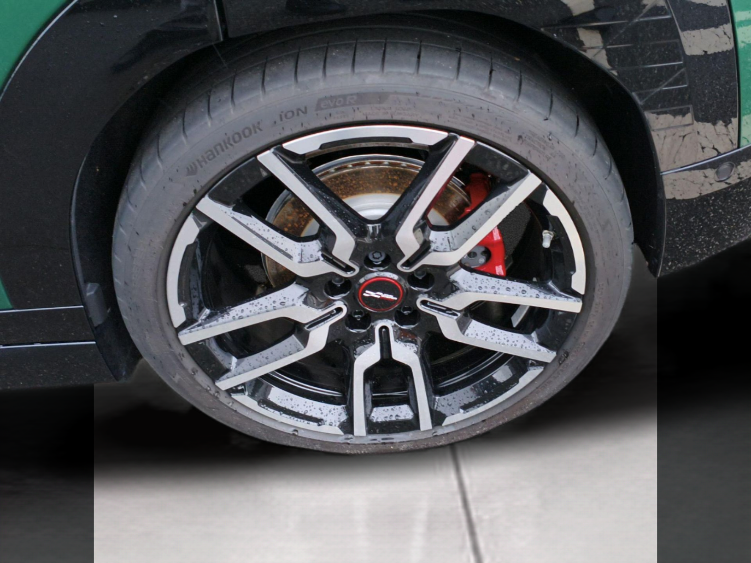 fotoG 14 del MINI MINI Aceman John Cooper Works E 190 kW (258 CV) 258cv Elétrico de 2025 em Oeiras