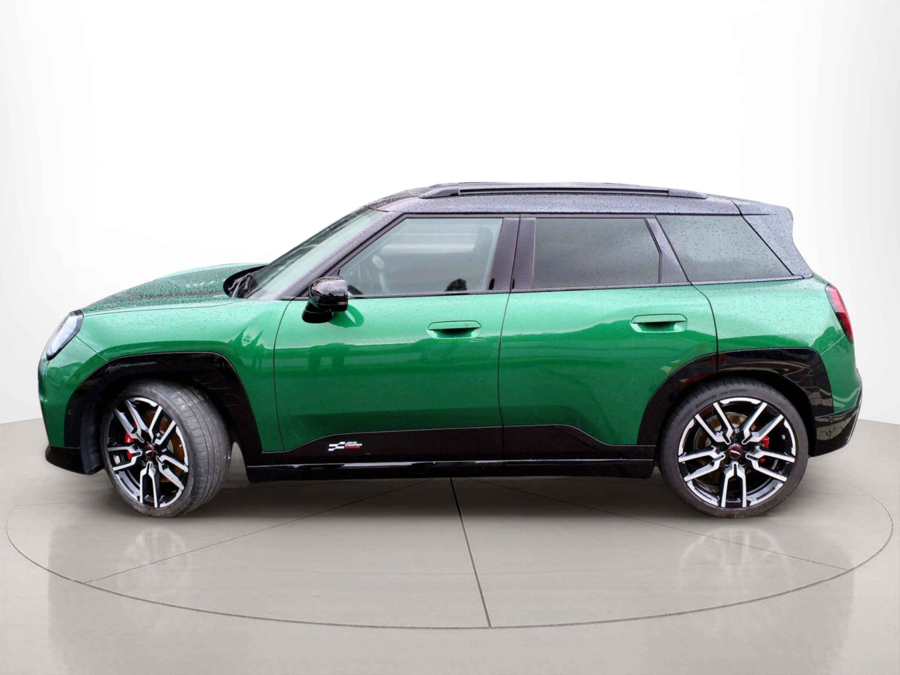 fotoG 3 del MINI MINI Aceman John Cooper Works E 190 kW (258 CV) 258cv Elétrico de 2025 em Oeiras