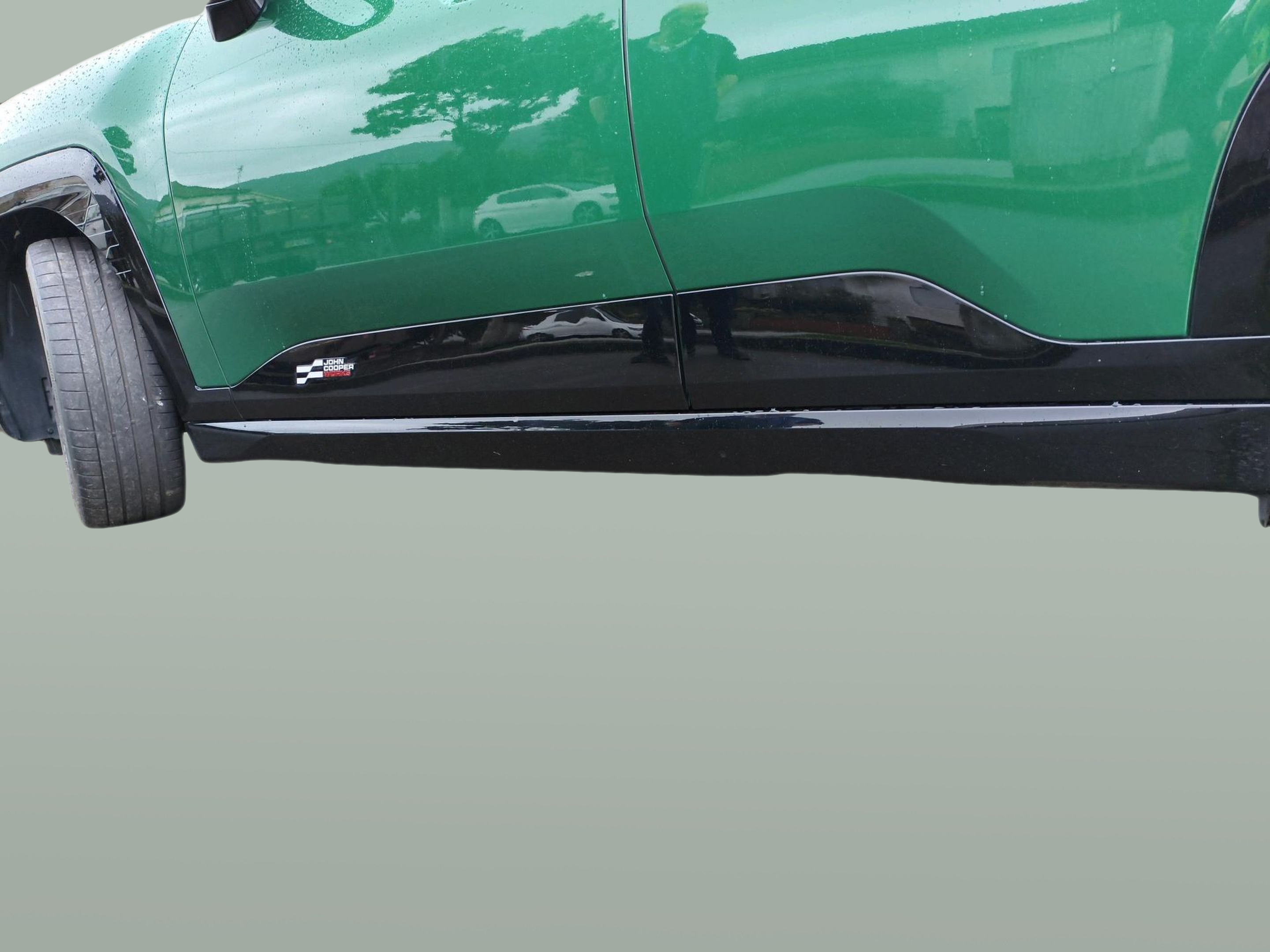 fotoG 16 del MINI MINI Aceman John Cooper Works E 190 kW (258 CV) 258cv Elétrico de 2025 em Oeiras