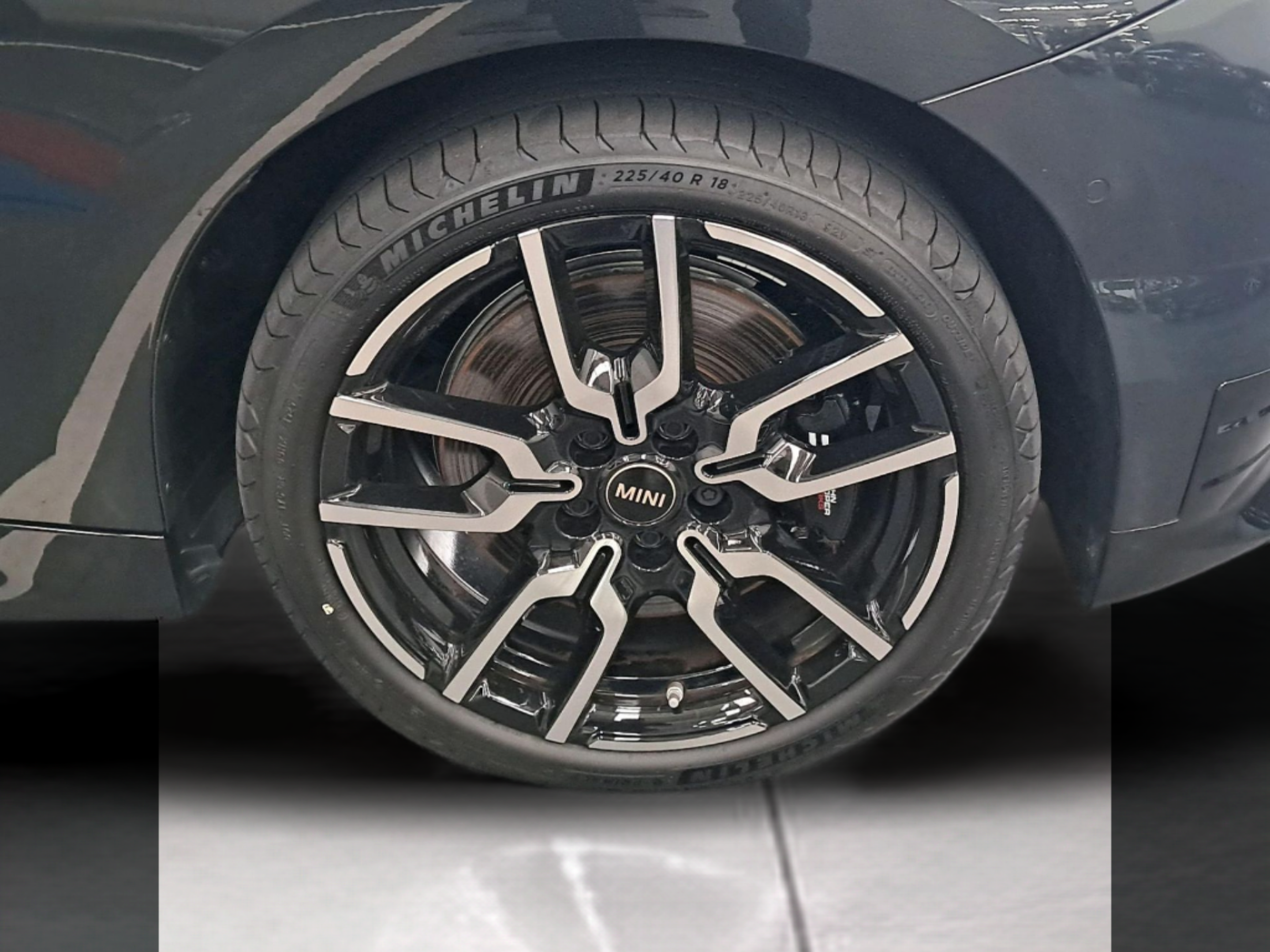 fotoG 13 del MINI MINI Cooper S E 160 kW (218 CV) 218cv Elétrico de 2025 em Oeiras