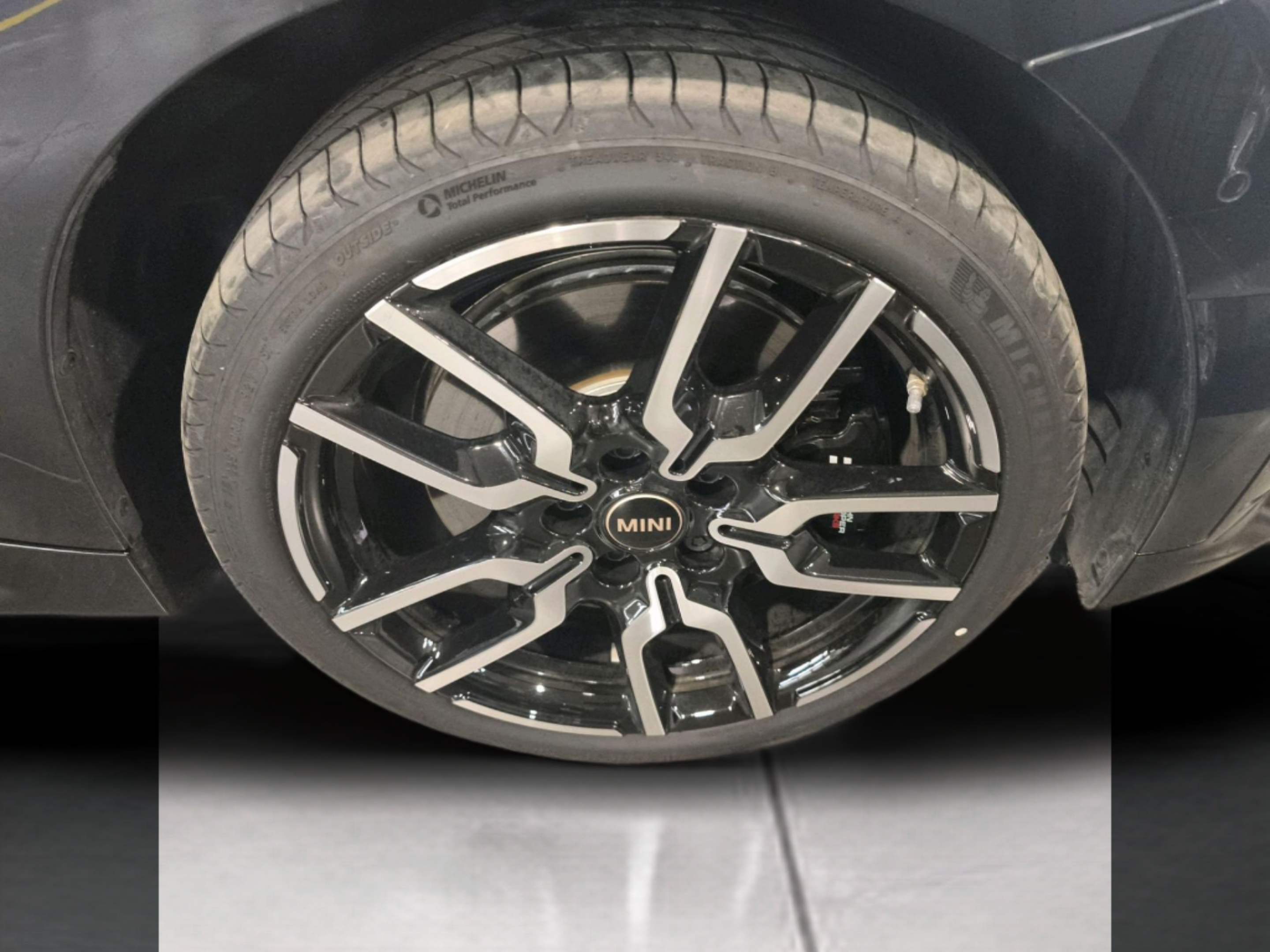 fotoG 14 del MINI MINI Cooper S E 160 kW (218 CV) 218cv Elétrico de 2025 em Oeiras