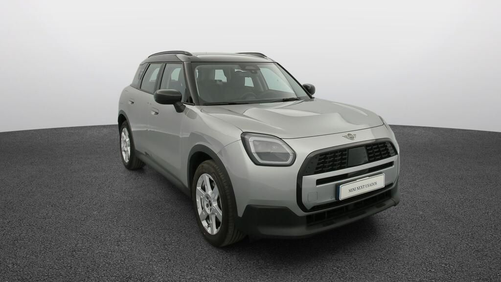 fotoG 16 del MINI MINI Countryman C 125 kW (170 CV) 170cv Gasolina de 2024 em Oeiras