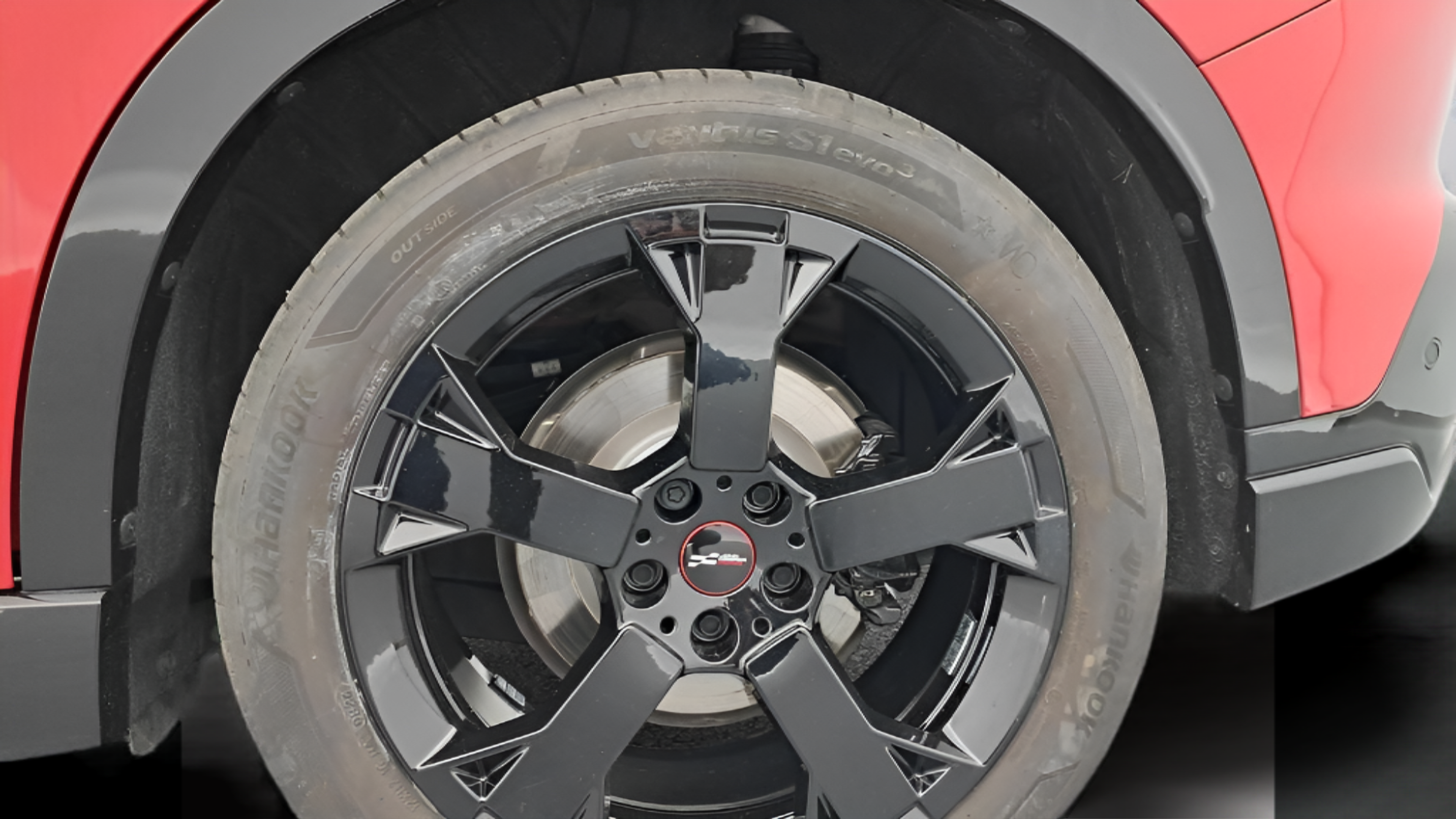 fotoG 12 del MINI Countryman Eléctrico E 150 kW (204 CV) 204cv Elétrico de 2024 em Oeiras