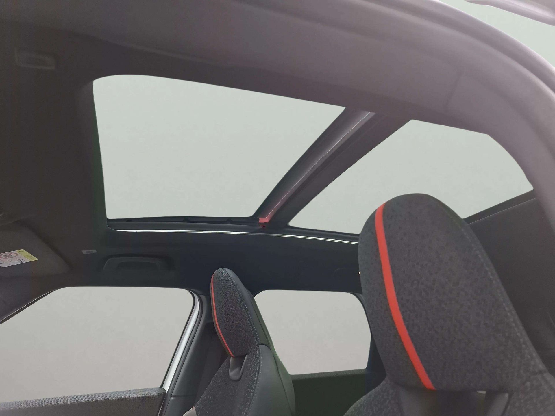 MINI MINI Countryman John Cooper Works ALL4 221 kW (301 CV)