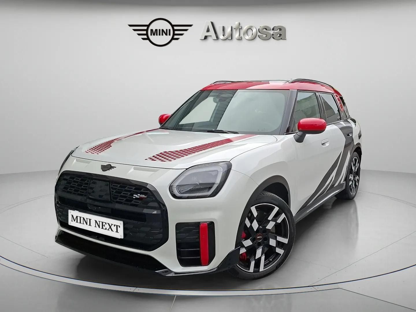 MINI MINI Countryman John Cooper Works ALL4 221 kW (301 CV)