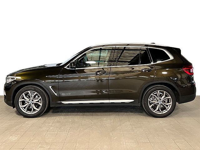 Fotos de BMW X3 xDrive20d color Gris. Año 2017. 140KW(190CV). Diésel. En concesionario Automóviles Oviedo S.A. de Asturias