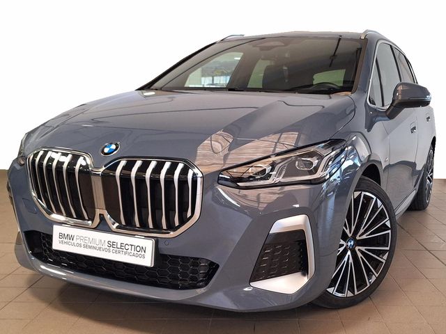 Fotos de BMW Serie 2 220i Active Tourer color Marrón. Año 2022. 125KW(170CV). Gasolina. En concesionario Automóviles Oviedo S.A. de Asturias