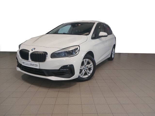 Fotos de BMW Serie 2 218i Active Tourer color Blanco. Año 2018. 103KW(140CV). Gasolina. En concesionario Automóviles Oviedo S.A. de Asturias